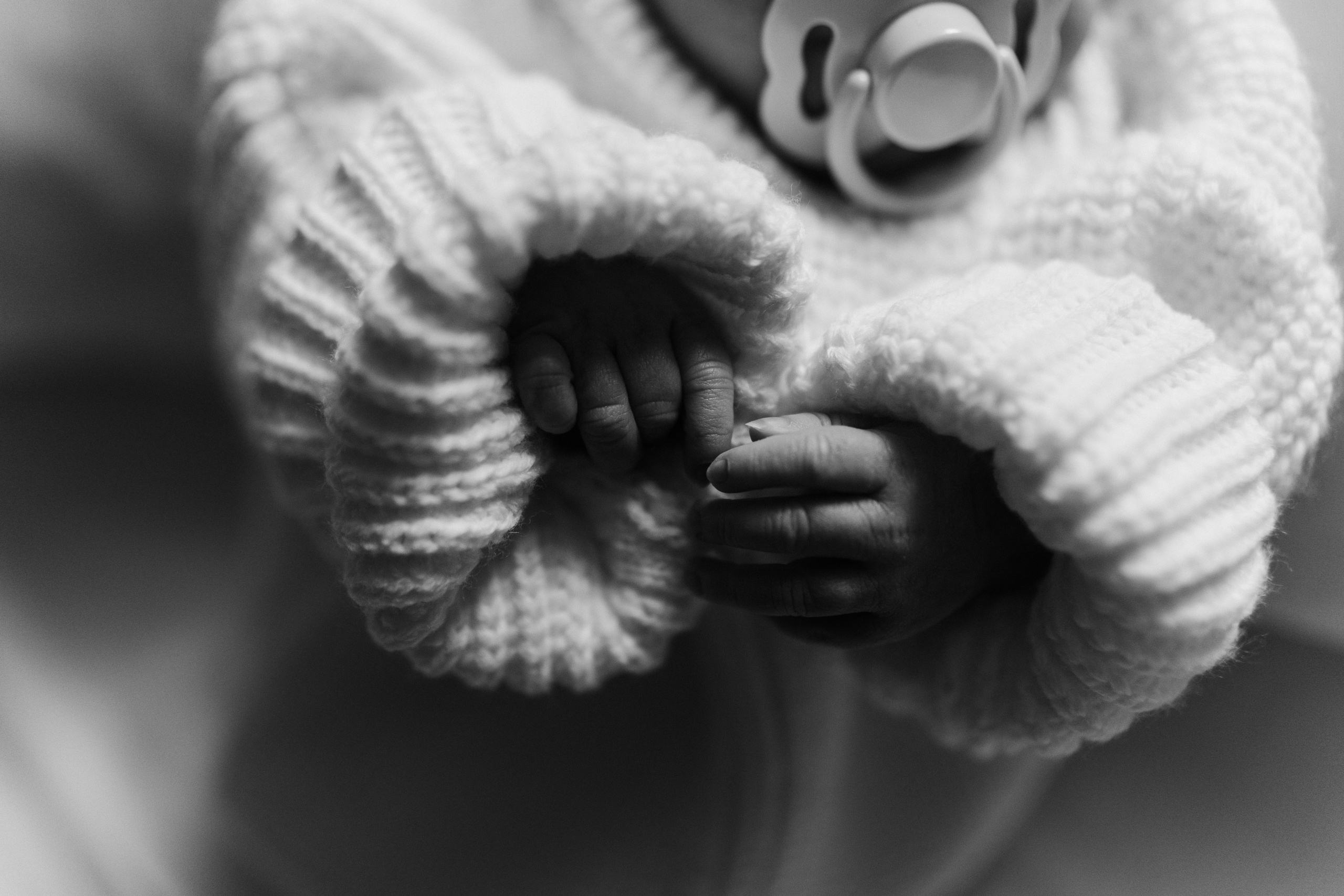 Blac & wight. Фотограф Новорожденных в Москве. Семейные истории в стиле LIFE