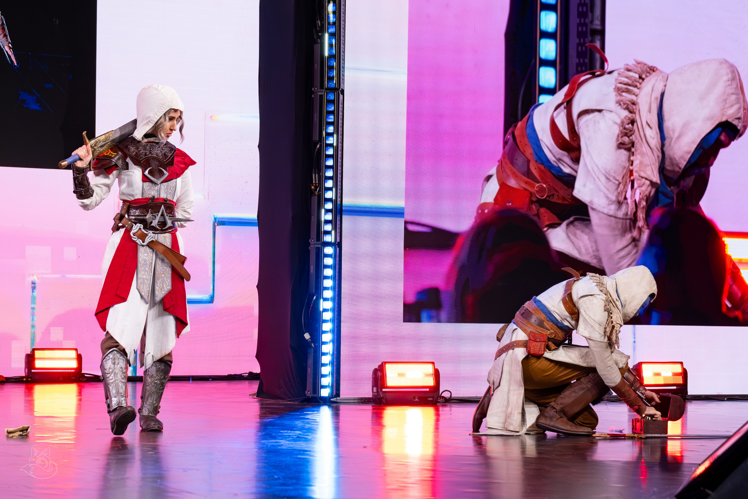 Сцена РЭД ЭКСПО 2024. Косплей фотограф