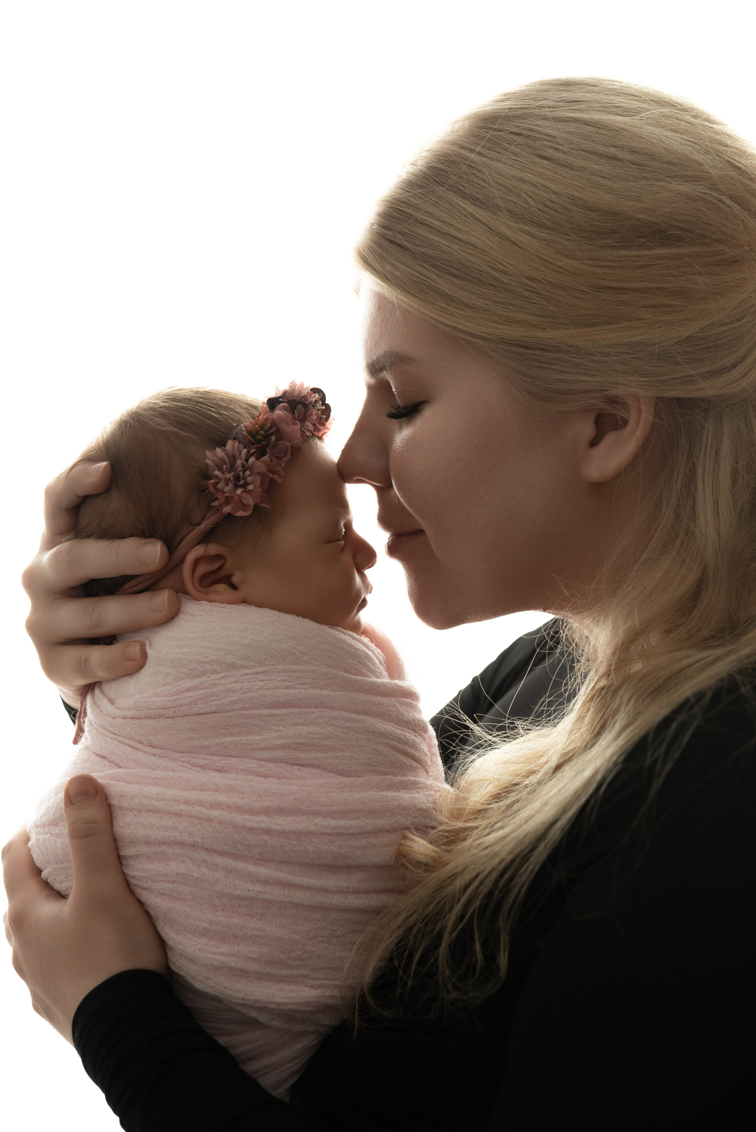 Малышка Оливия пакет Ньюборн Экспресс+родители. Фотограф новорожденных в Нижневартовске Лара Курдюкова