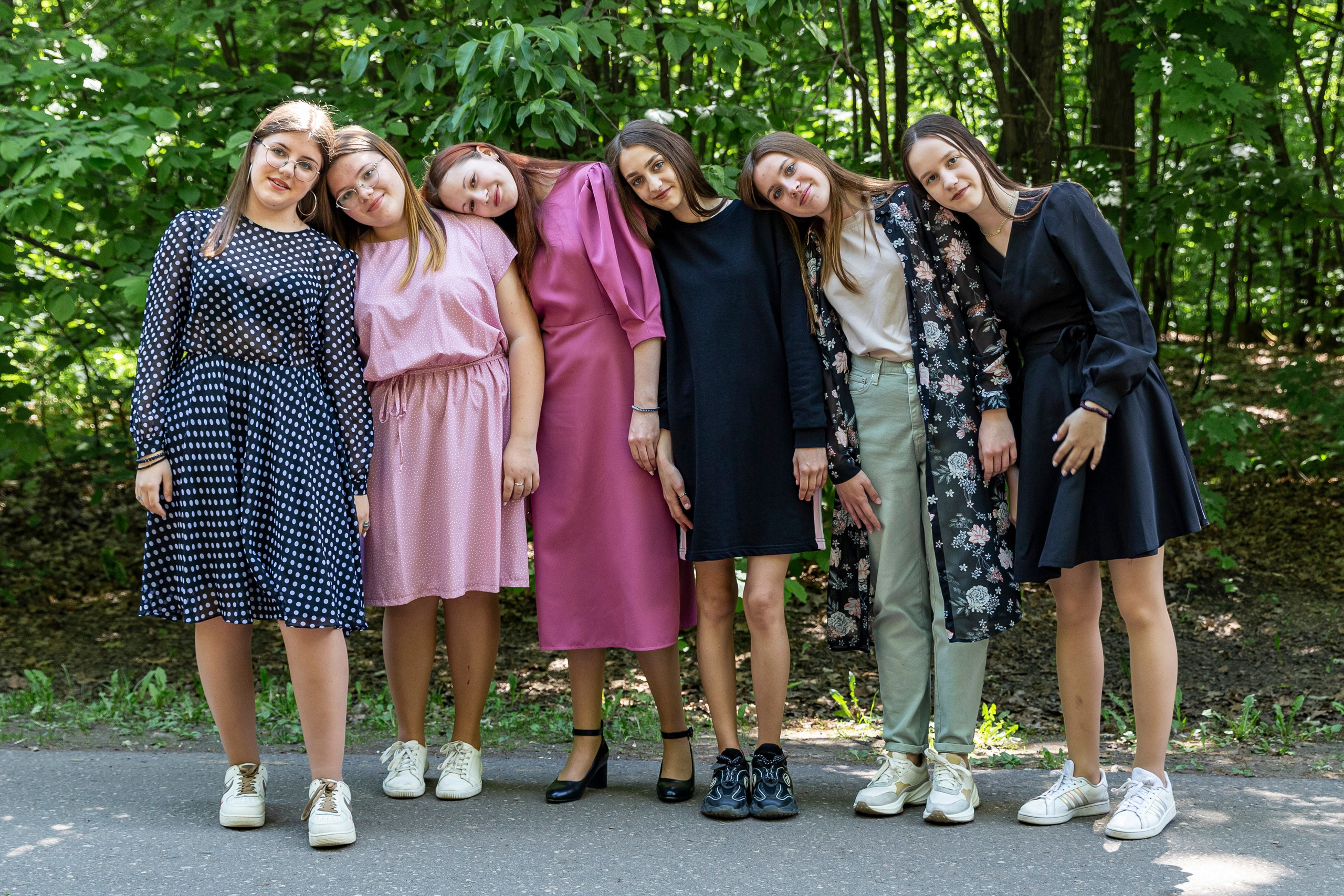 Фотосъемка 9 класс. Свадебный фотограф Марина Суворова и видеооператор Олег Петров