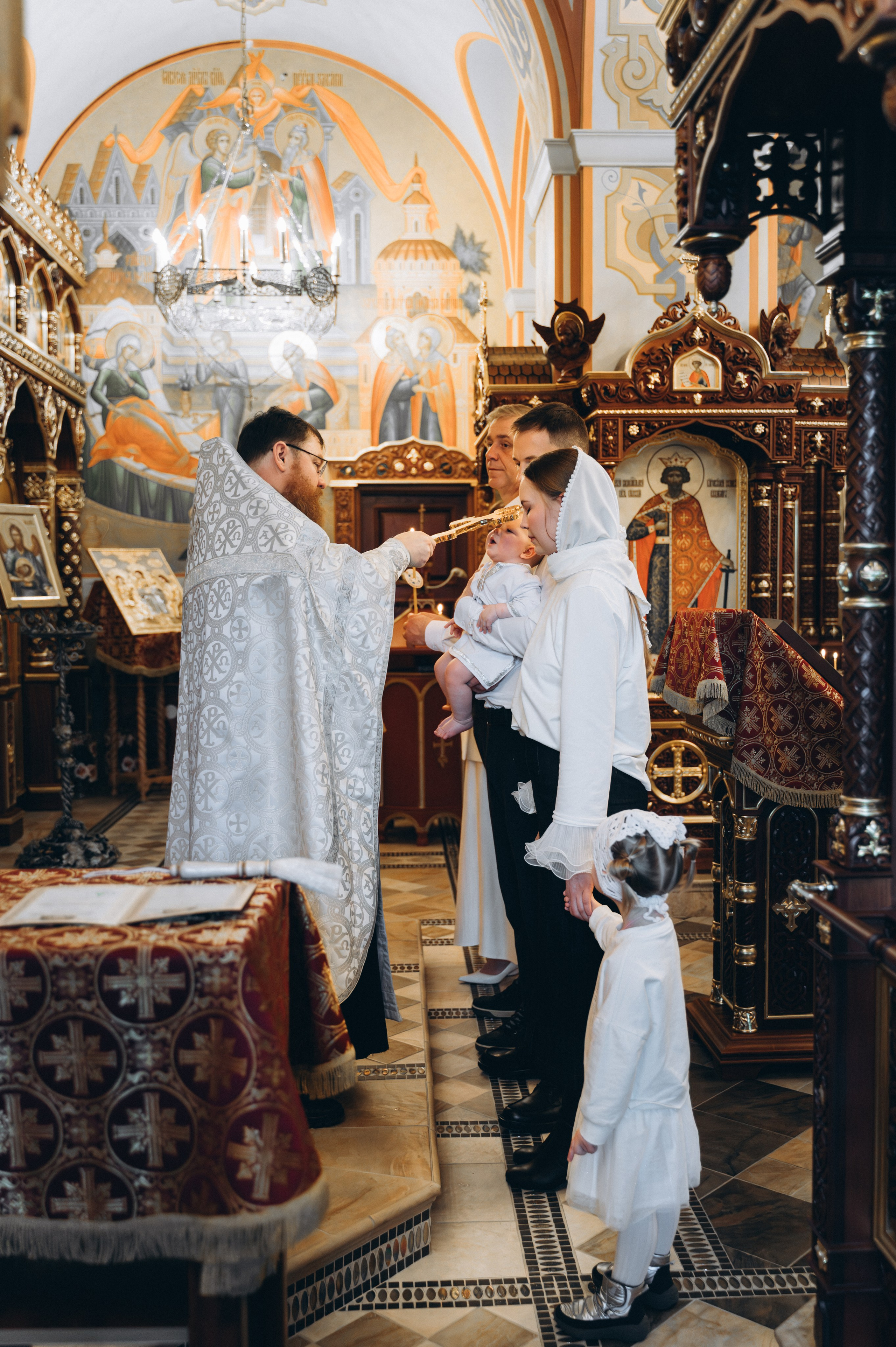 Крещение Фёдора (Храм Всех Святых) криптовый. Семейный фотограф в Минске Дарья Дреко