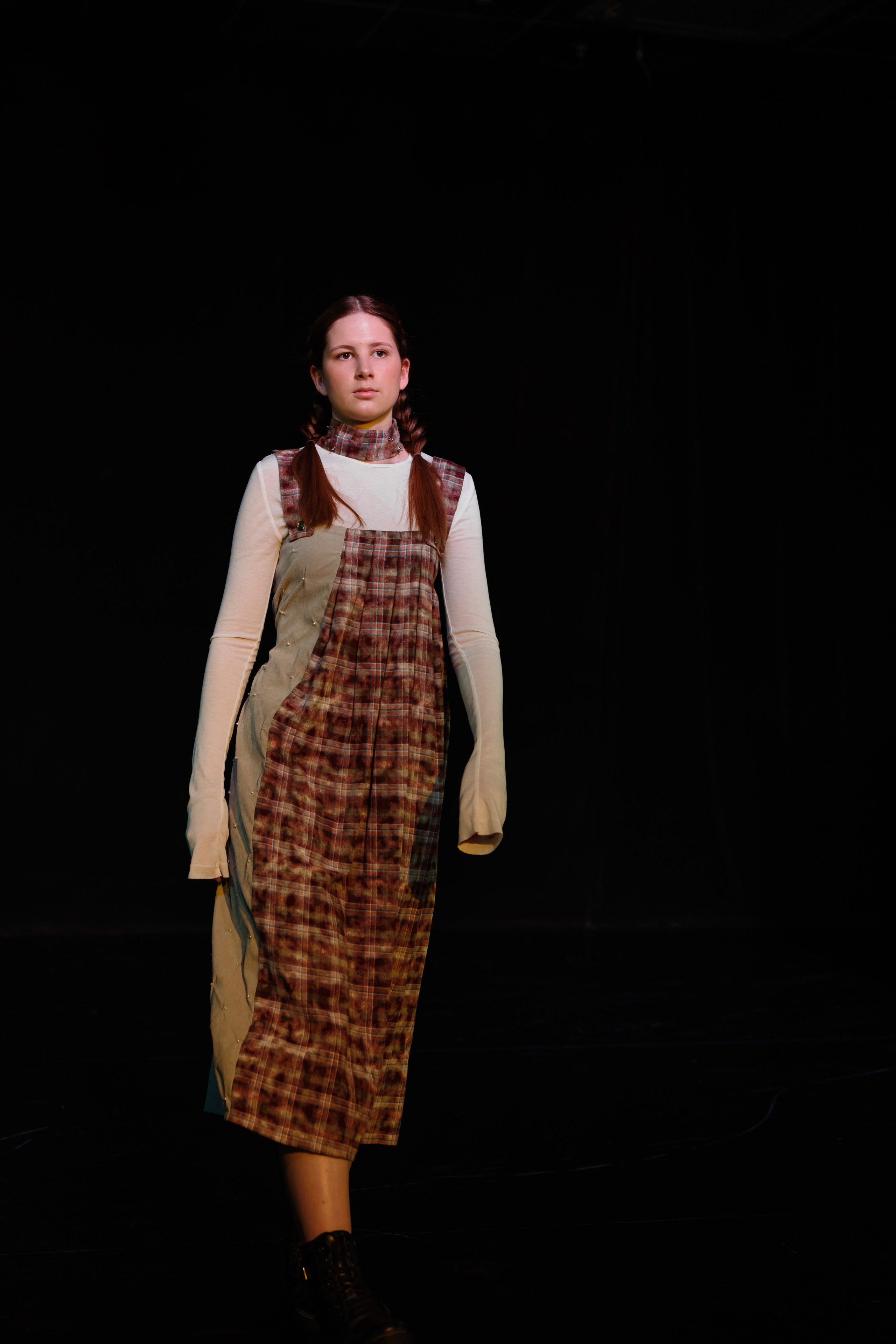 Показ коллекций Новосибирских дизайнеров для Fly Production. Фотограф Новосибирск — Наталья Гресь