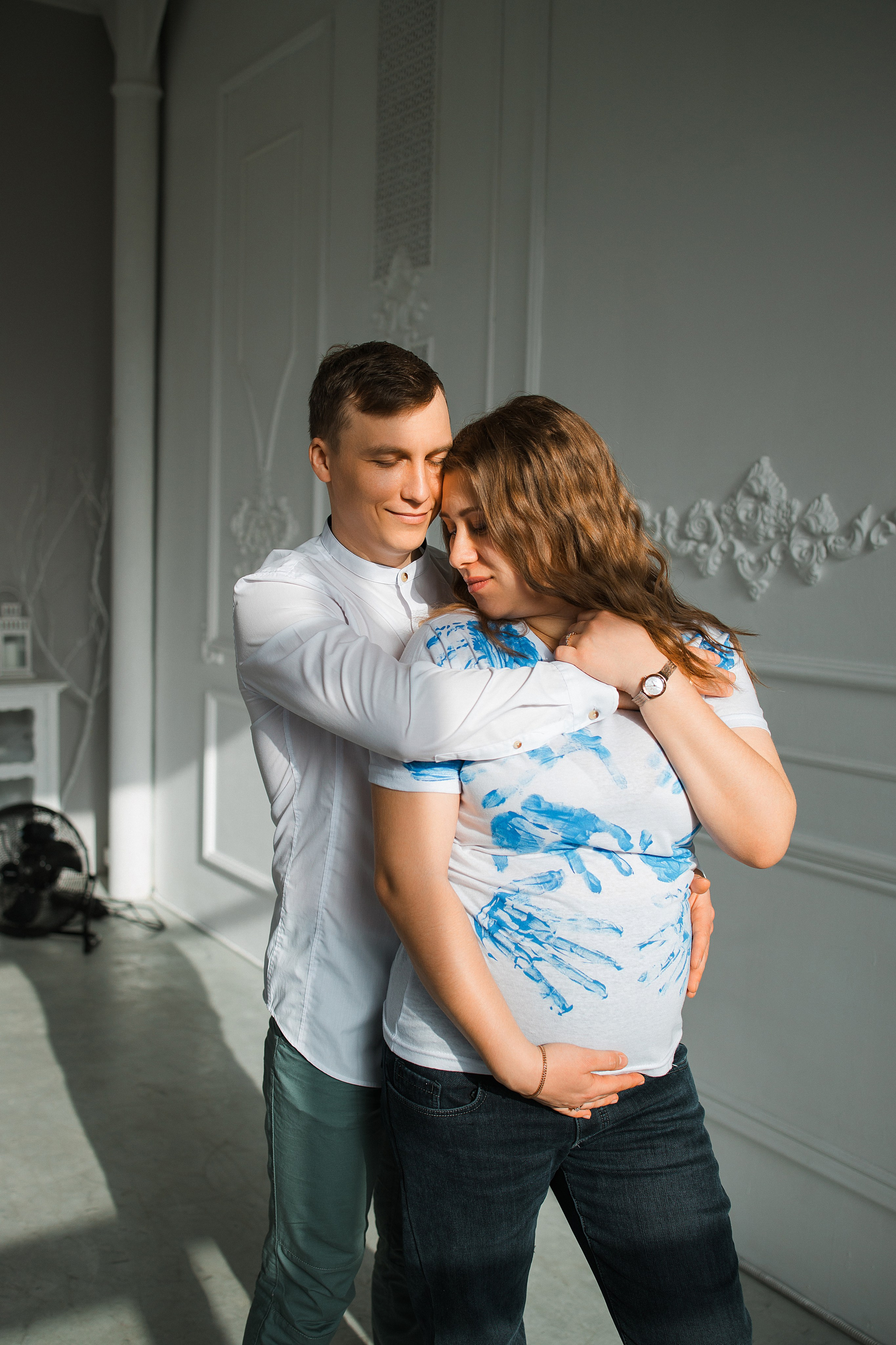 Романтическая фотосъемка в фотостудии. Выпускные альбомы в Серпухове