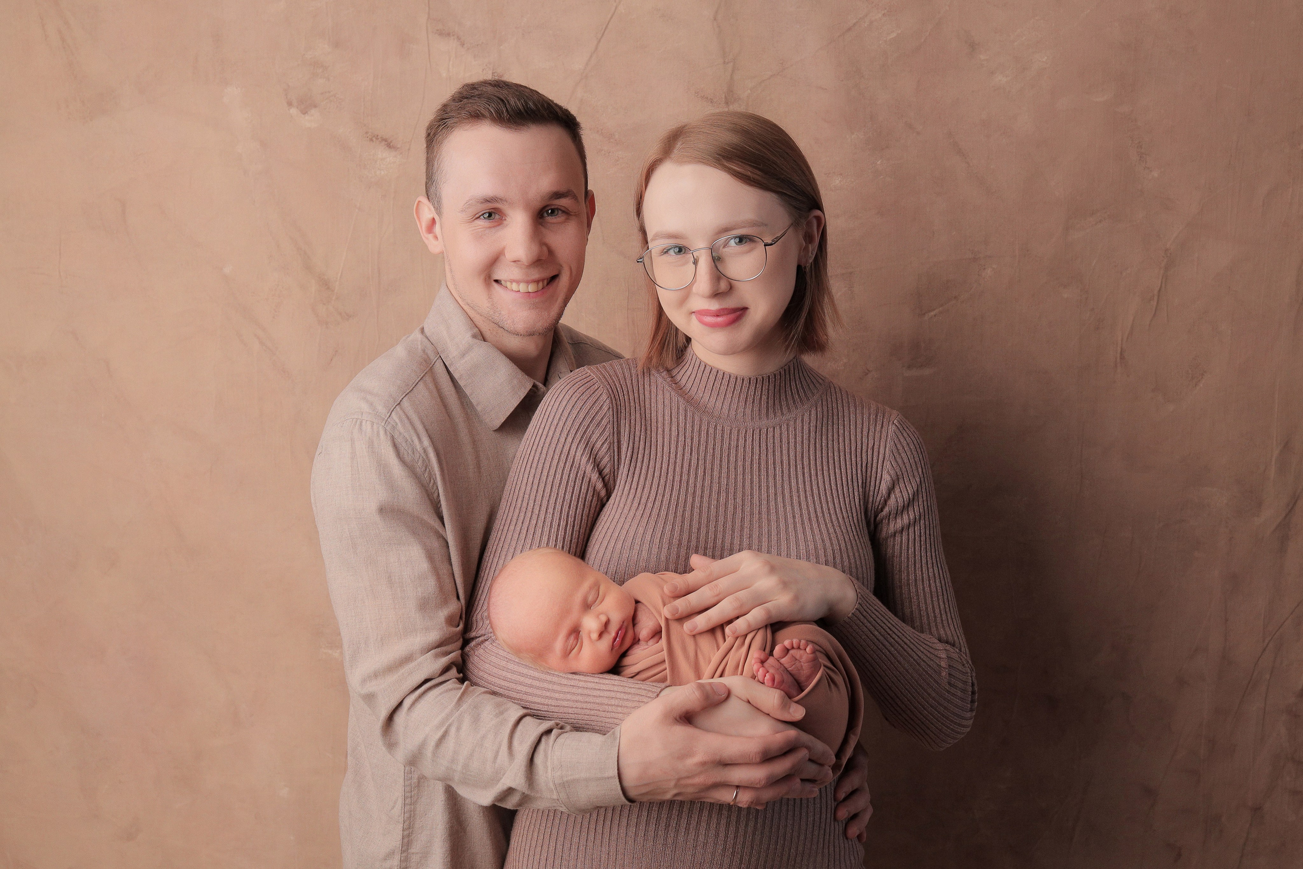 Артемий, 8 дней. Фотограф новорожденных в Новокузнецке Анна Горошникова