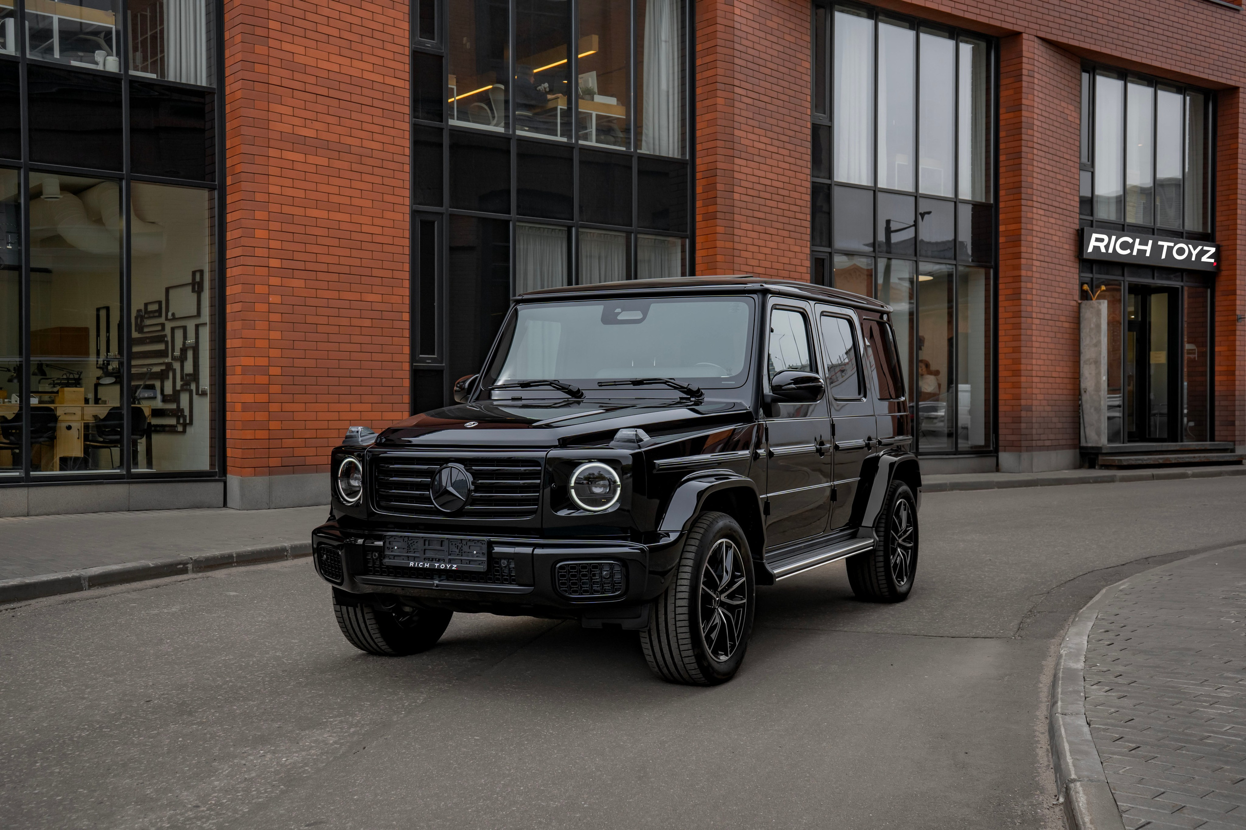 Mercedes-Benz G63