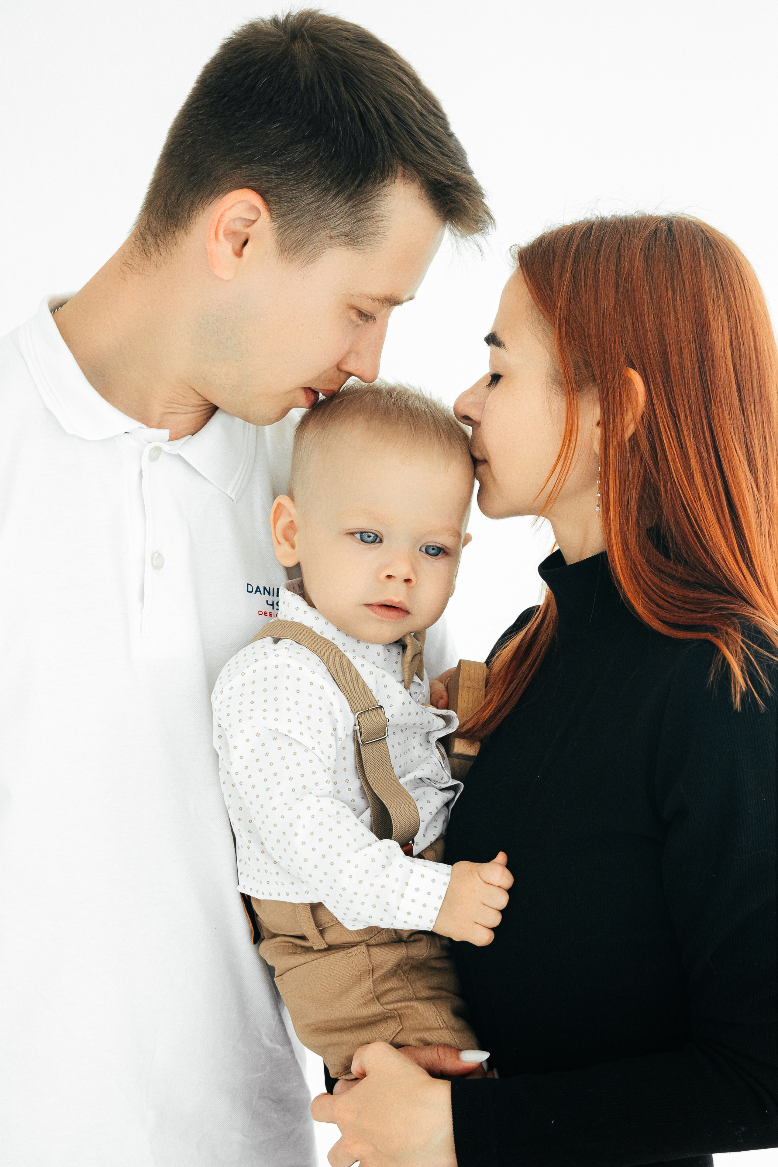 Ольга, Филипп и Тимофей. Свадебный фотограф Минск, Фаниполь, Беларусь Кирилл Напреев