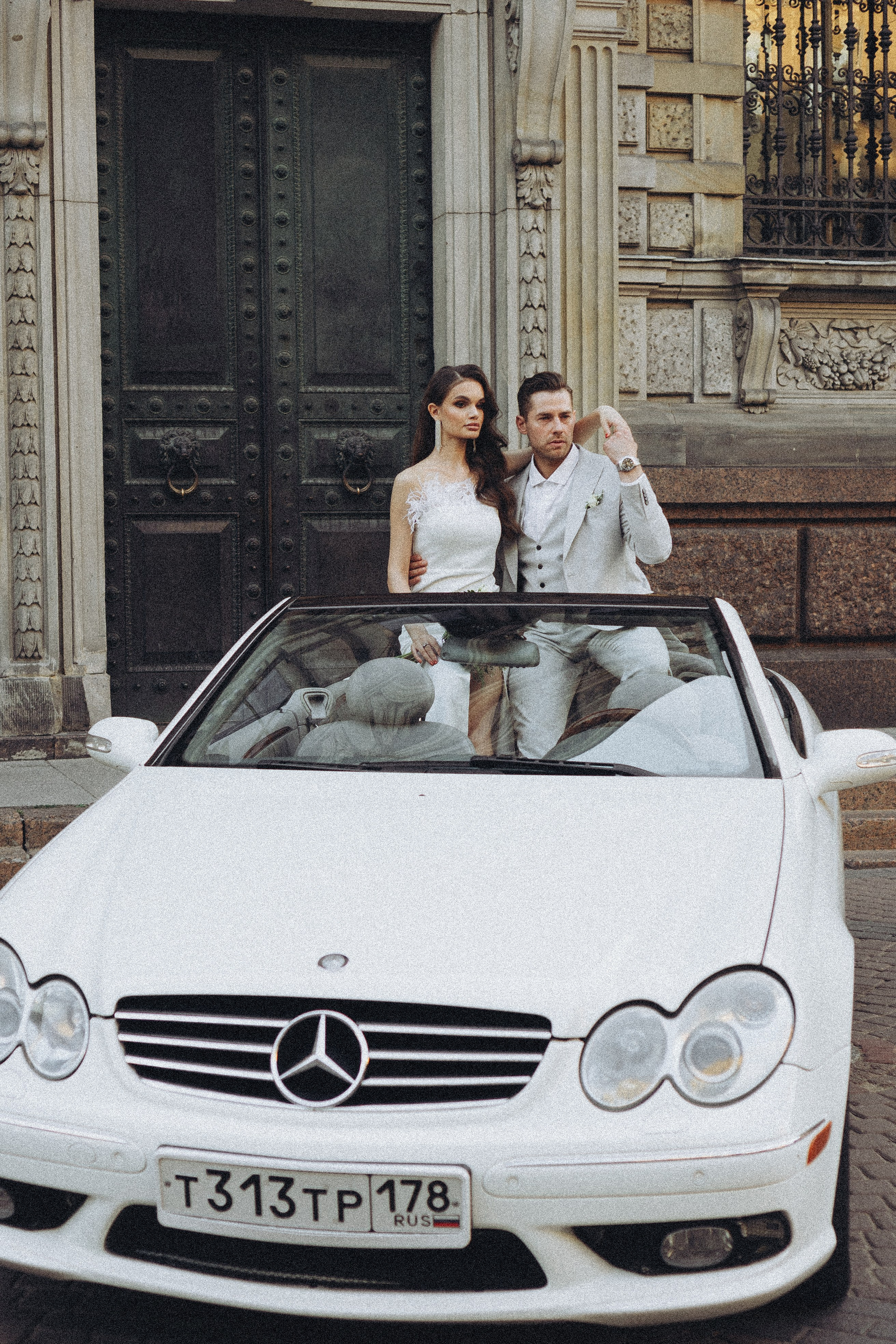 Свадебная сьемка у академии Штиглица. Профессиональный фотограф, Санкт-Петербург — Виктория Богомолова