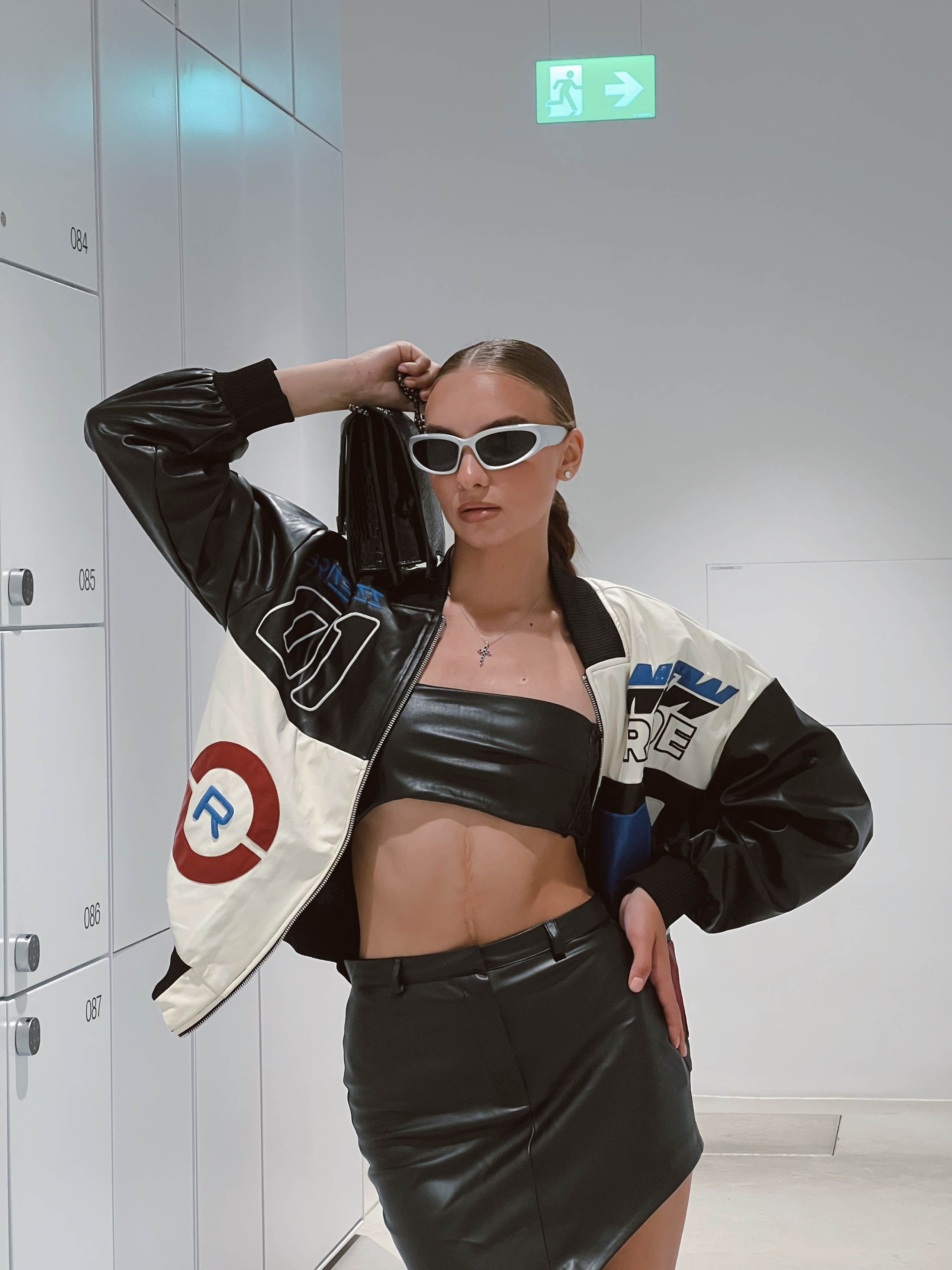 CAMPAIGN — in Moscow. Мобильный фотограф и видеограф — Алина