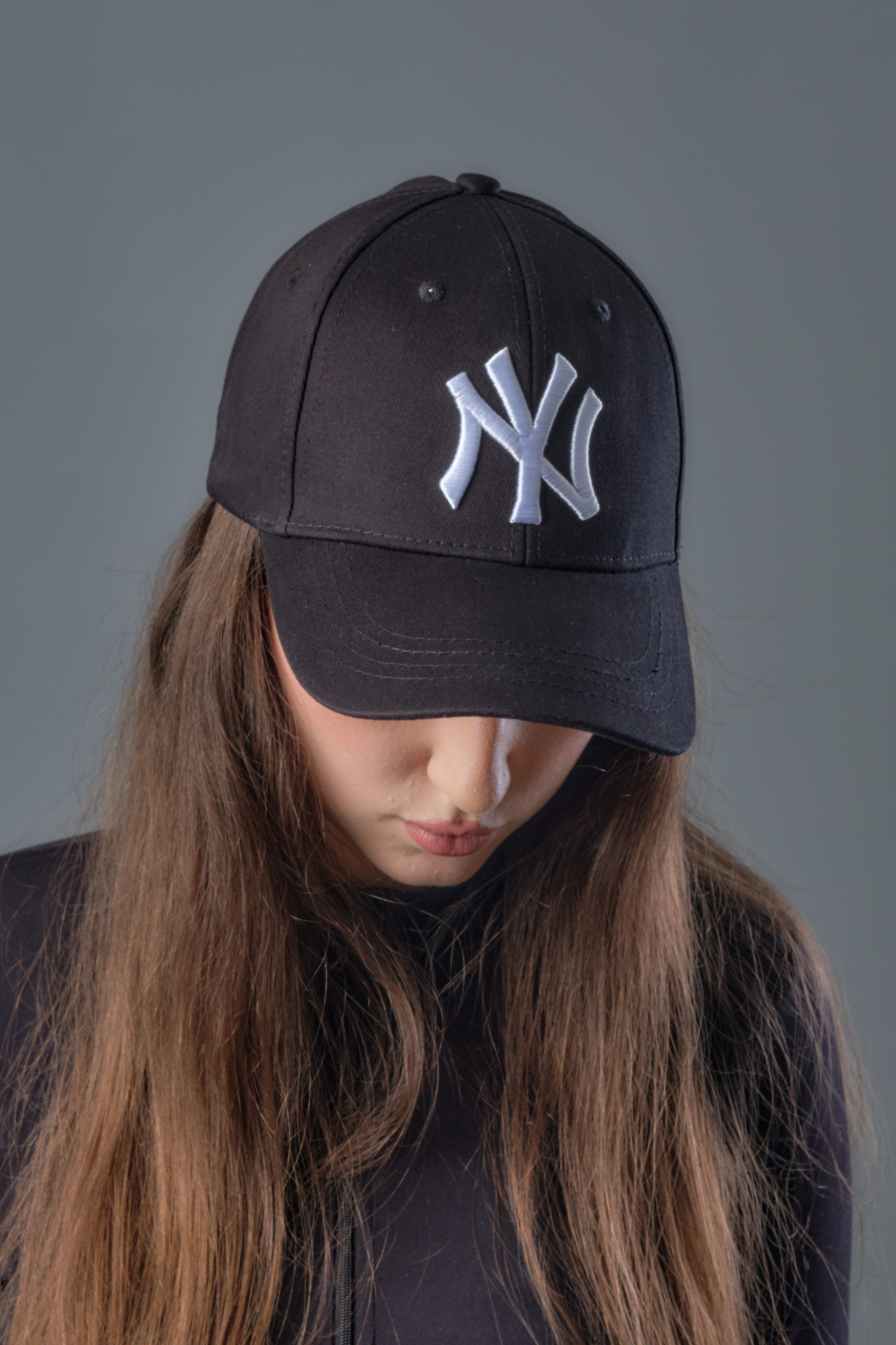 Кепки. Предметный фотограф в Краснодаре