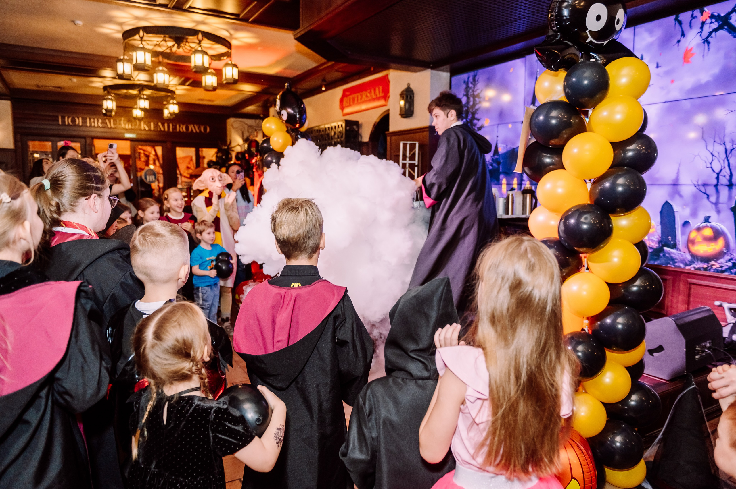 Хэллоуинские Приключения в Хофброй от ДетиСказка42. Детский фотограф, семейный фотограф и репортажи в Кемерово