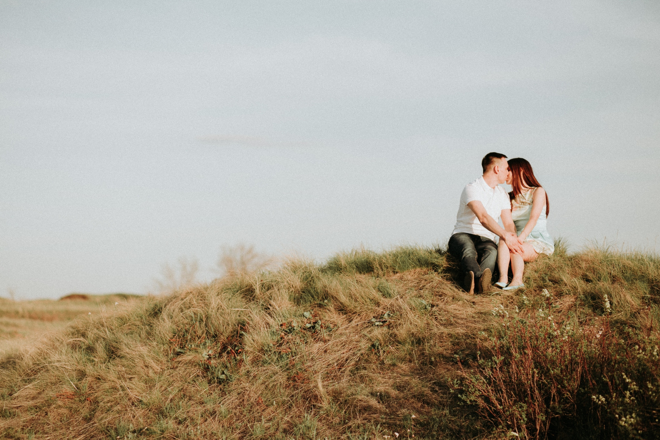 Держаться за руки. Репортажный и свадебный фотограф в Москве Лена Таращенко