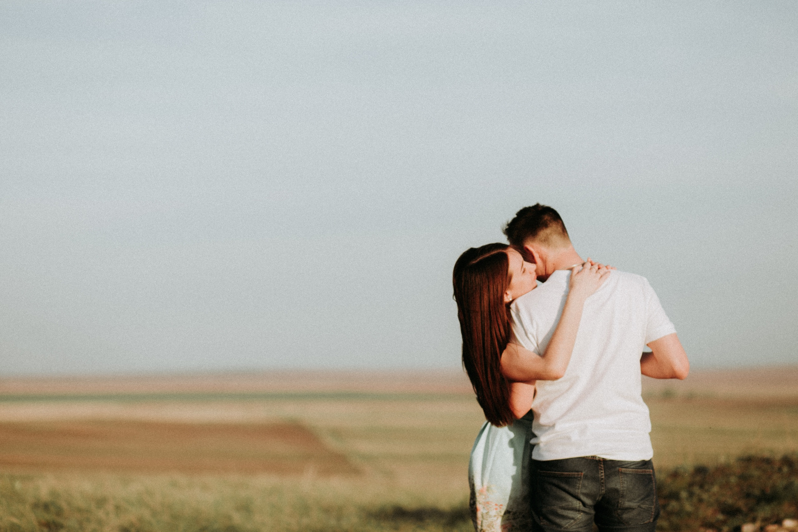 Держаться за руки. Репортажный и свадебный фотограф в Москве Лена Таращенко