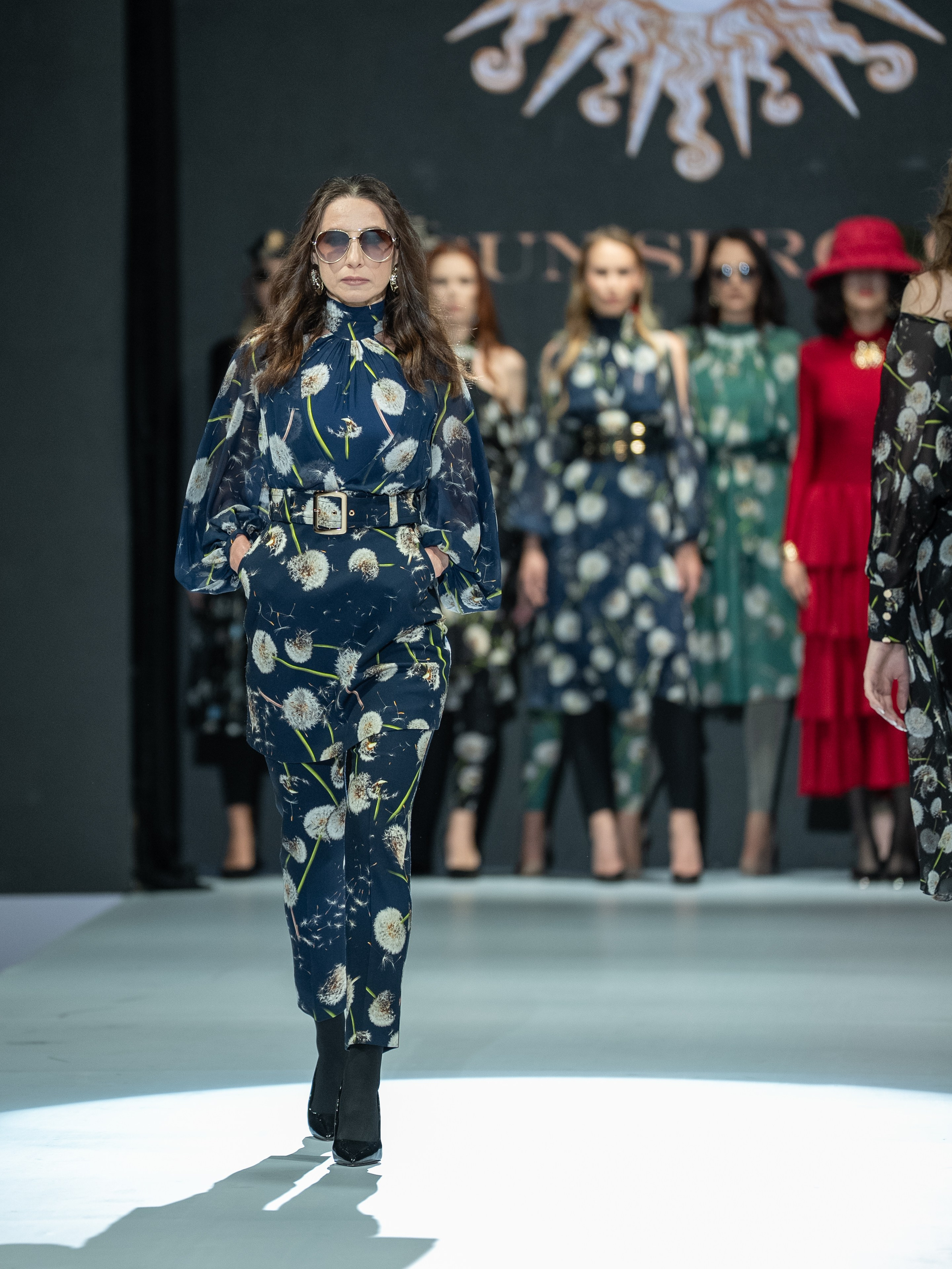EURASIAN FASHION WEEK Sun Sergio. Сайт Алматинского НЮ АРТ, будуар и фэшн фотографа Дениса Карпенко