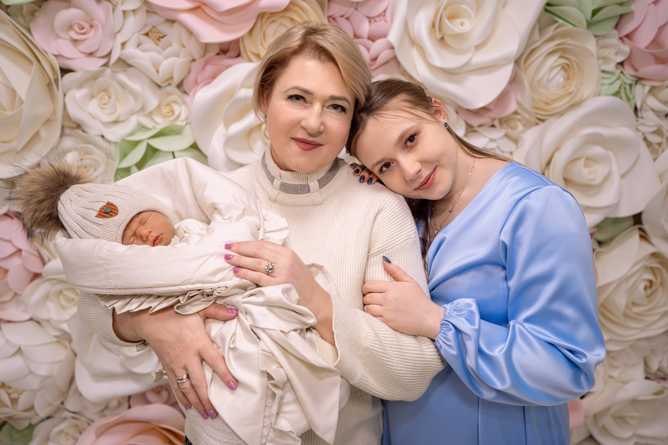 Выписка из роддома. Счастье дома. 67ПЦ. Фотографы на роды в Москве. Фото и видео родов. Фотопроект «Продолжение рода»