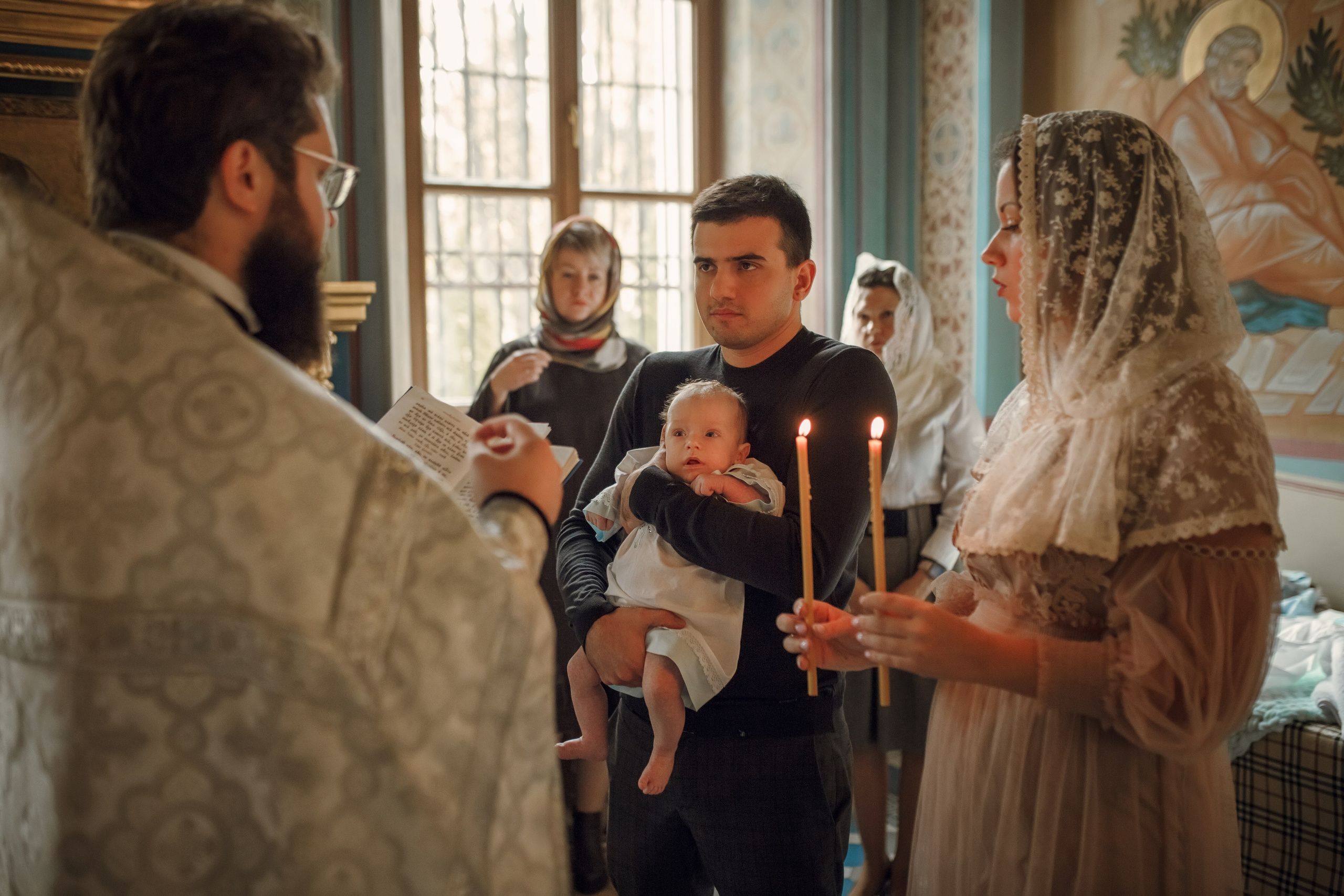 Крещение Артемия. Фотограф на Крещение, семейный фотограф в Москве