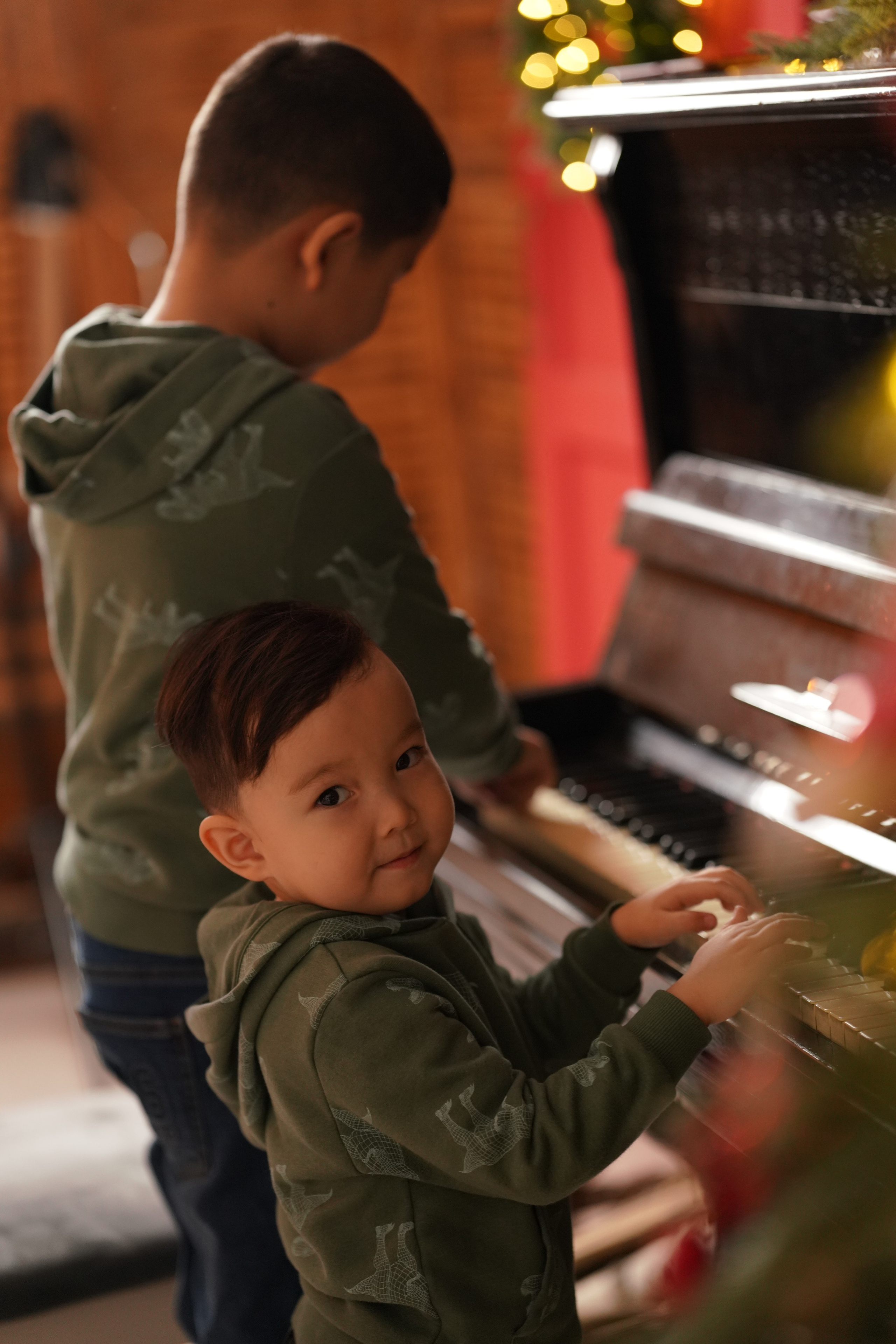 Семья Асхата и Асель. Фотограф Алматы, курс по Фотографии в Алматы. Дмитриева Наталья