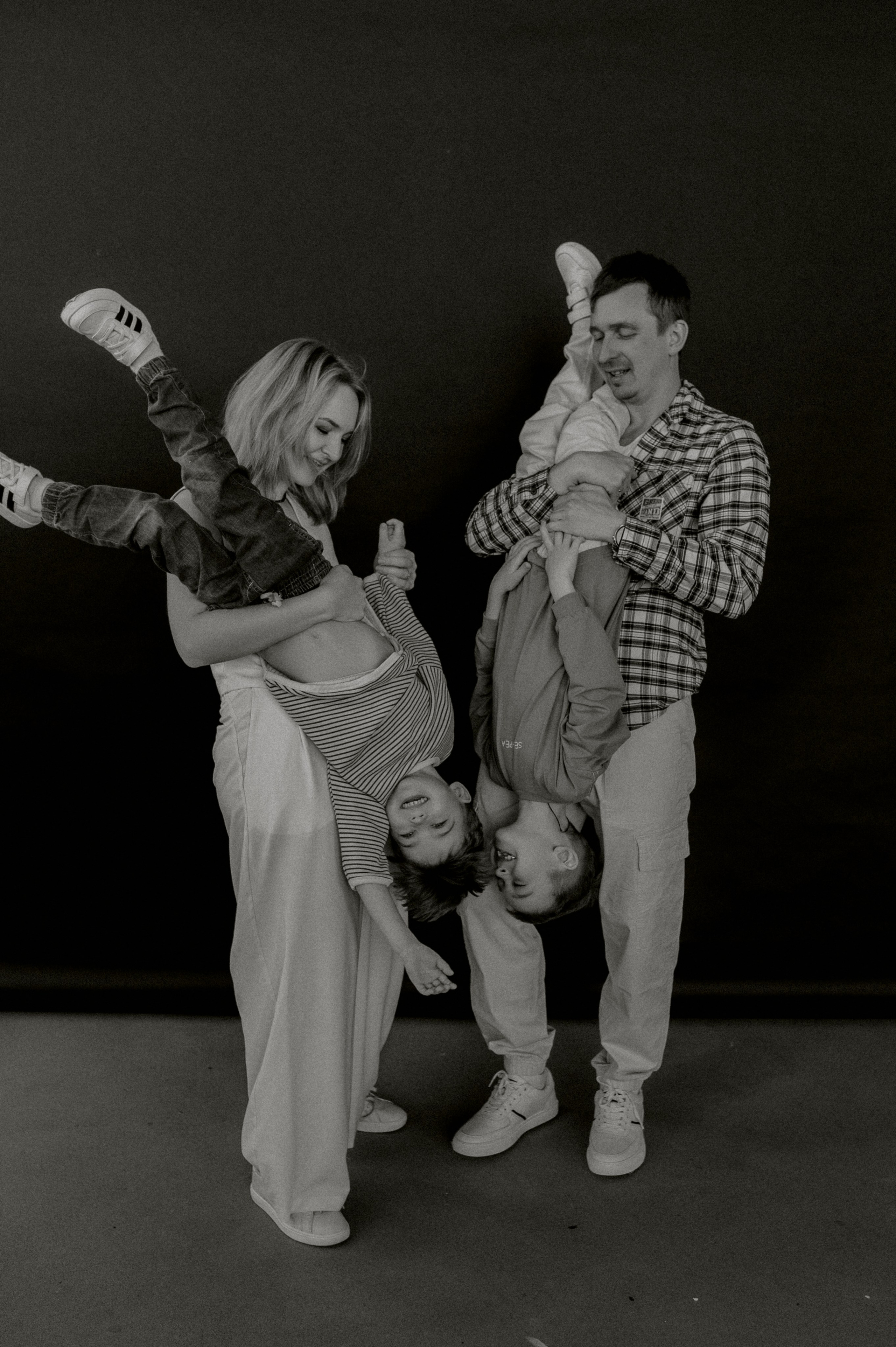 Ира, Дима, Демид и Мирон. Фотограф Мария Стрелкова