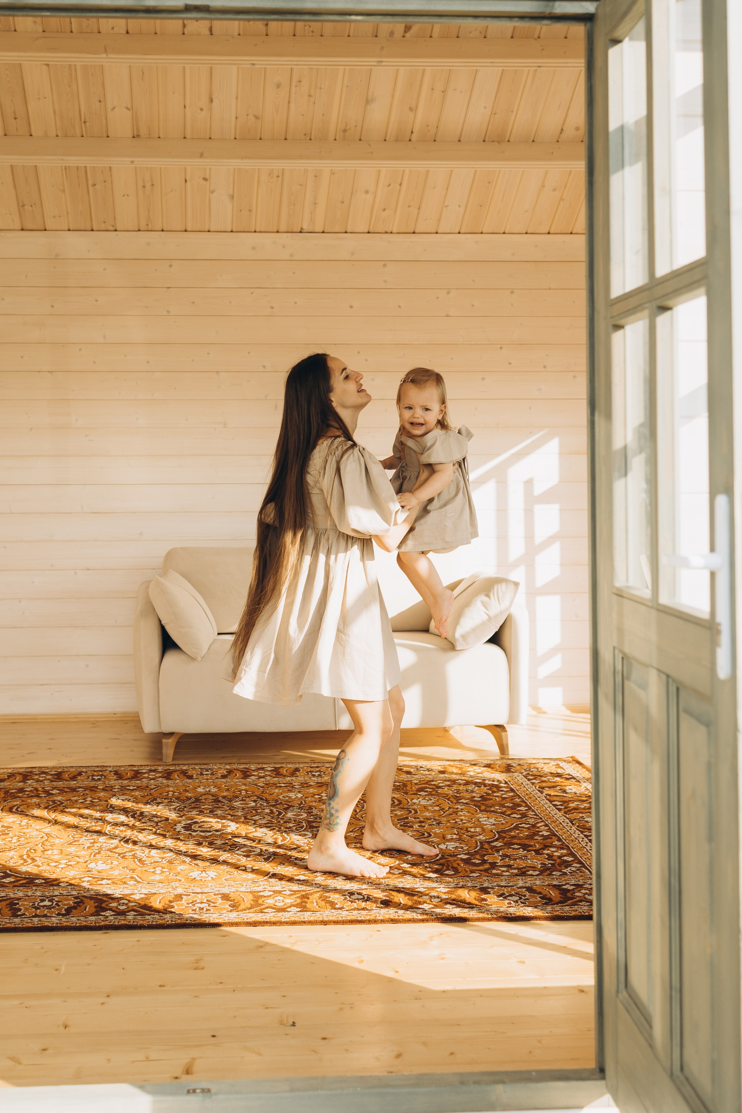 Оля и Мирослава Беседка. Семейный фотограф в Москве Виктория Ястребинская