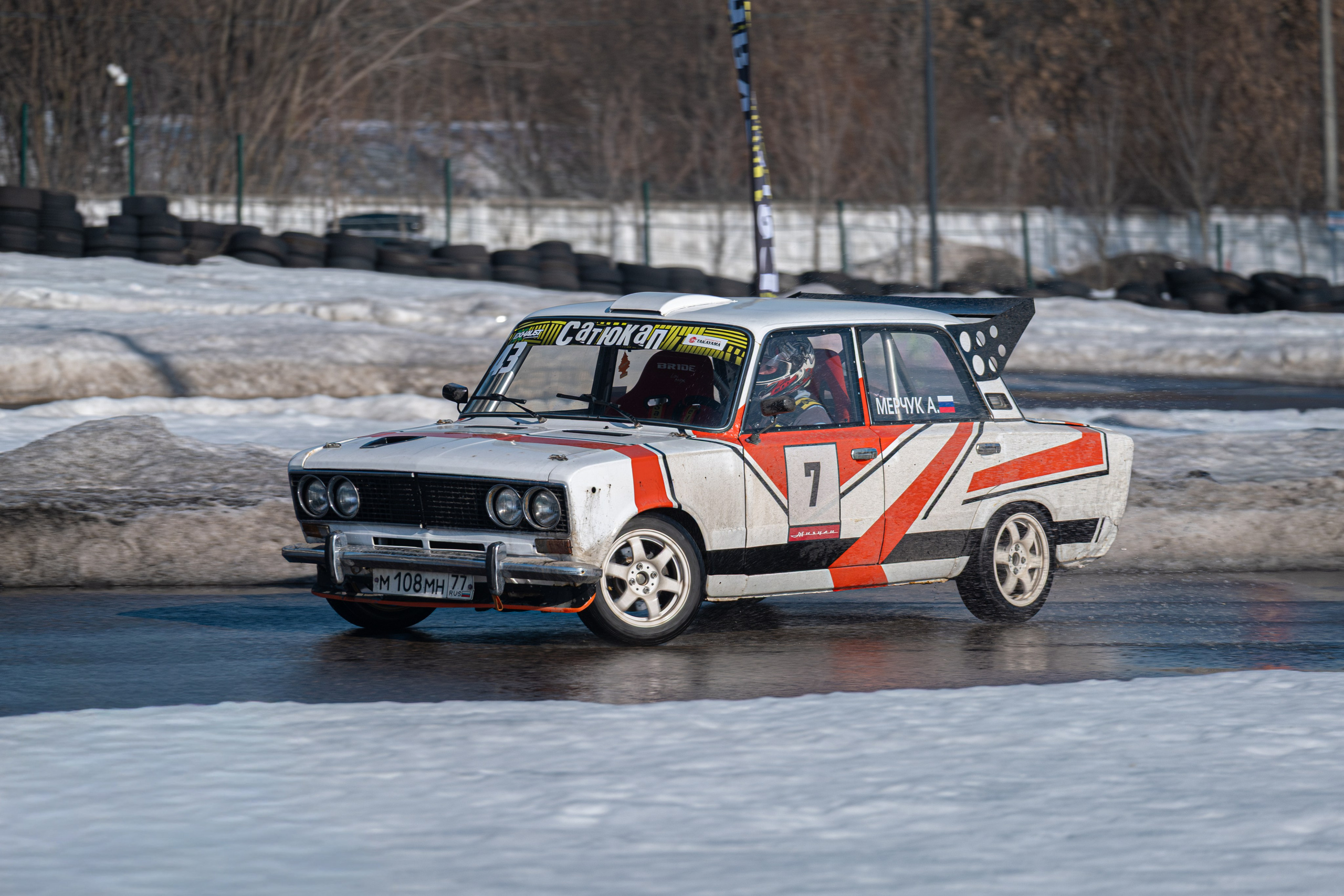 Спортивная автомобильная съемка. Malenkyia