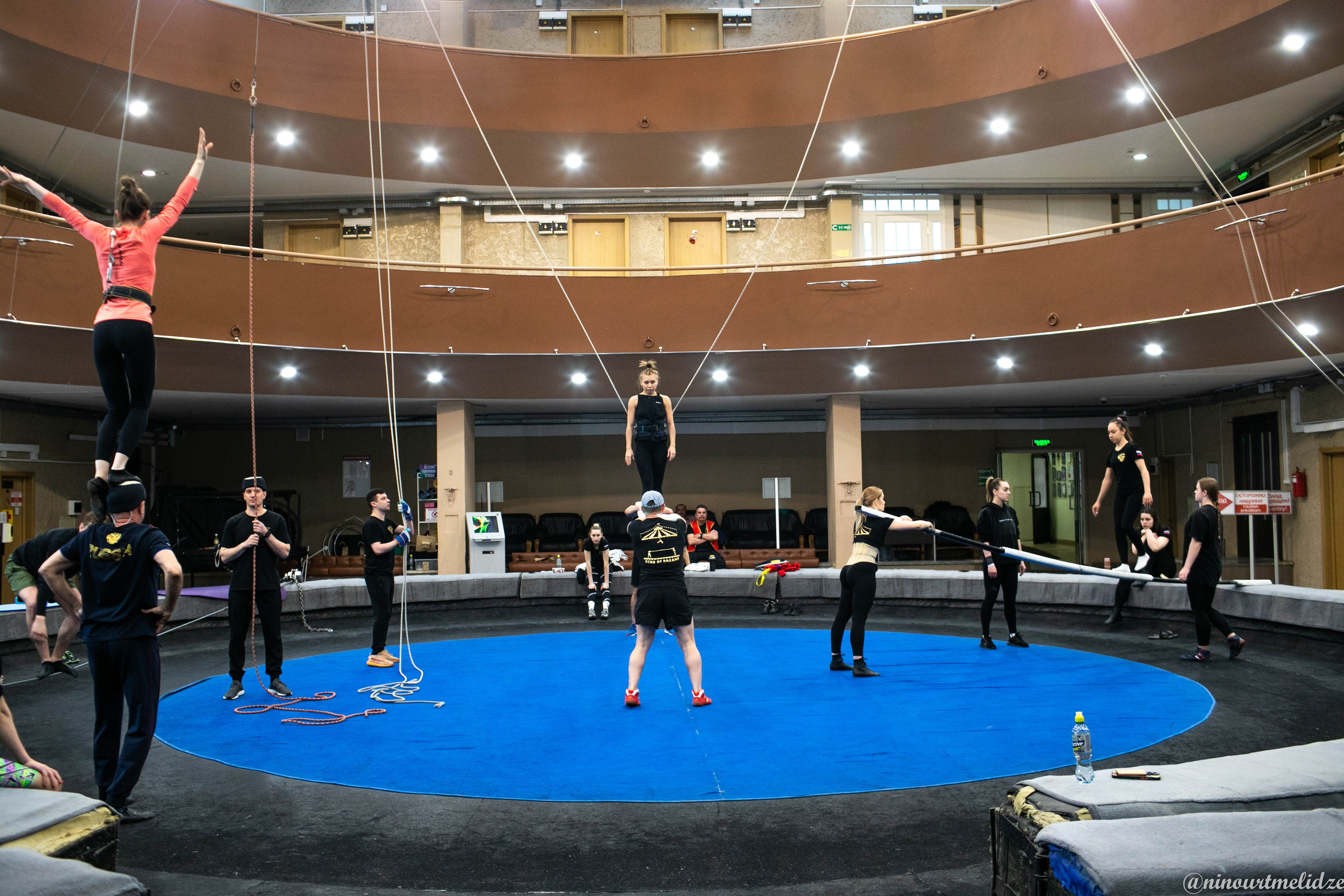 В закулисье у братьев Запашных. Art photographer Nino