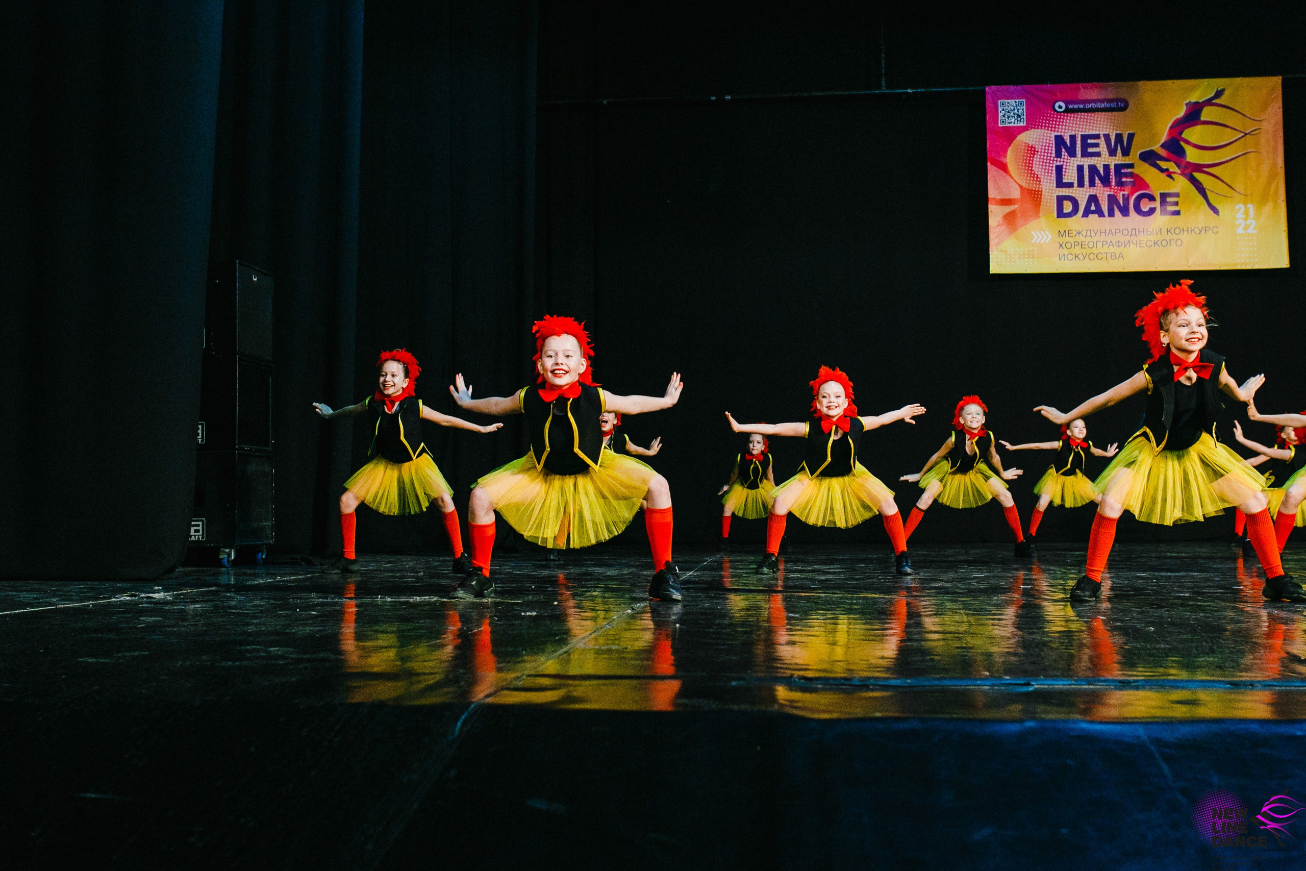 Концерты new line dance-magic universe-red. Фотограф в Новосибирске Ася Зверева