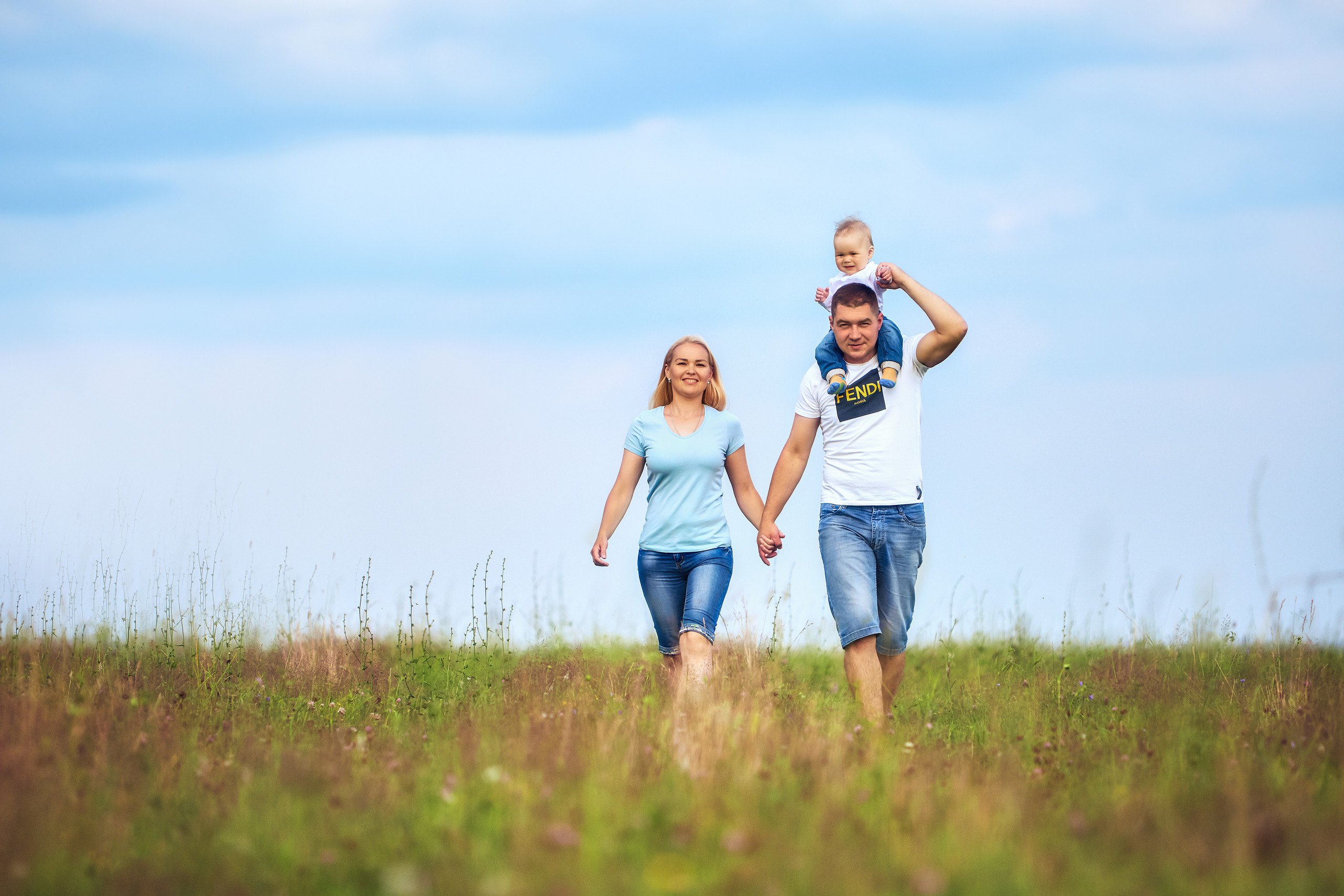 Съемка семей на улице в Нижнем Новгороде и в Сартаково. Детский и семейный фотограф в Нижнем Новгороде Мячикова Наталья