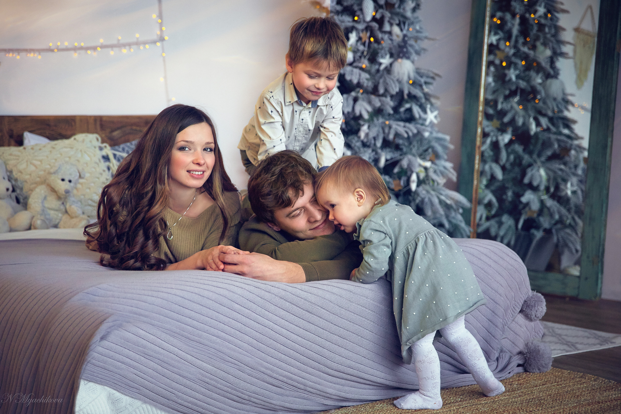 Съемка семей на улице в Нижнем Новгороде и в Сартаково. Детский и семейный фотограф в Нижнем Новгороде Мячикова Наталья