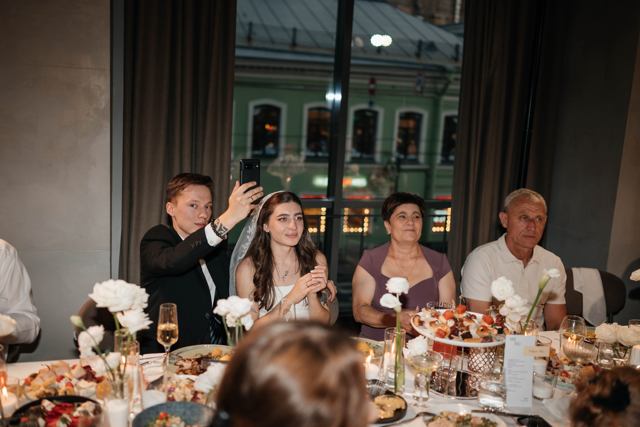 Свадебный банкет. Главная