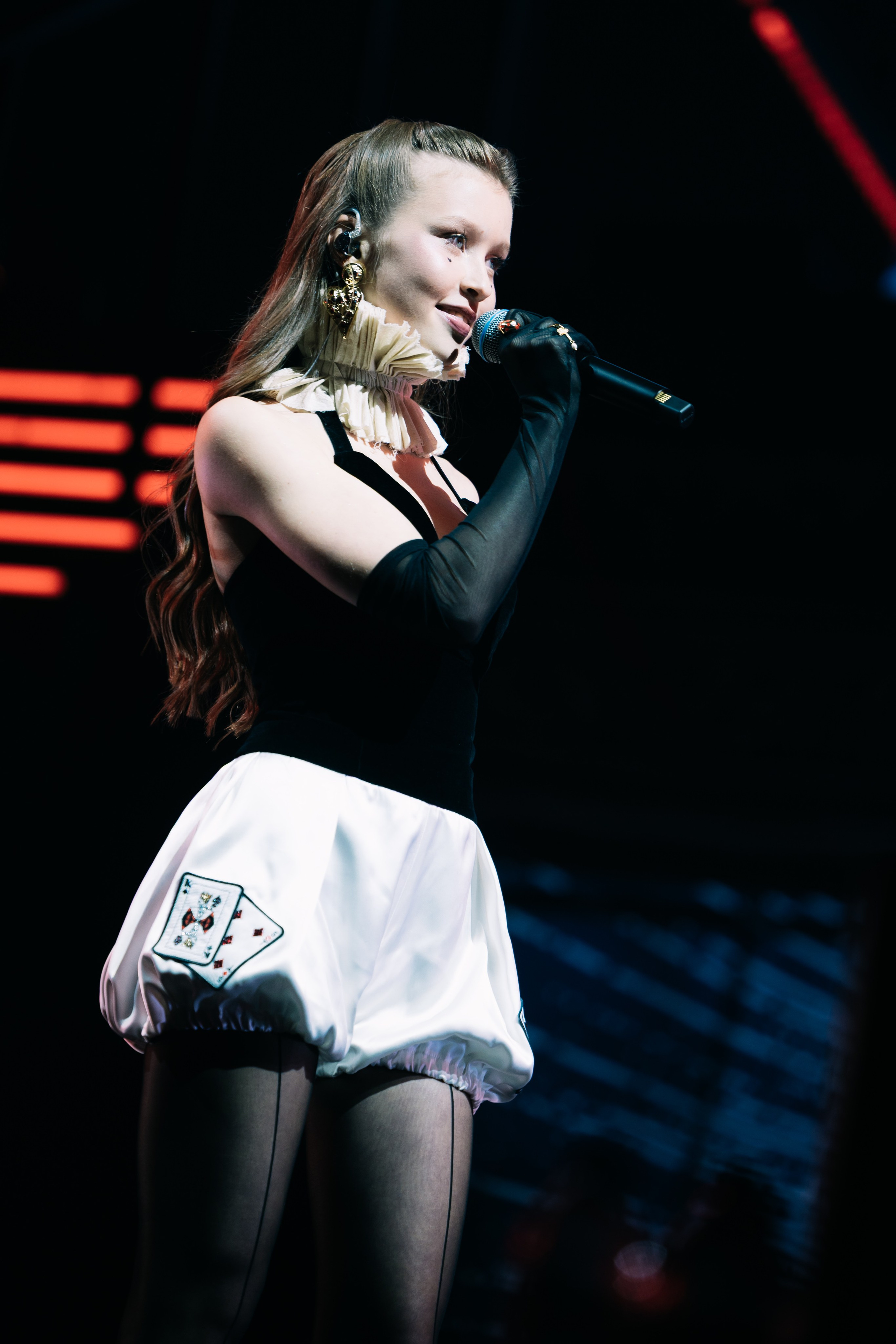 ВАНЯ ДМИТРИЕНКО В МЕГАСПОРТЕ 07.11.25. Концертный и репортажный фотограф в Москве и Санкт-Петербурге Мария