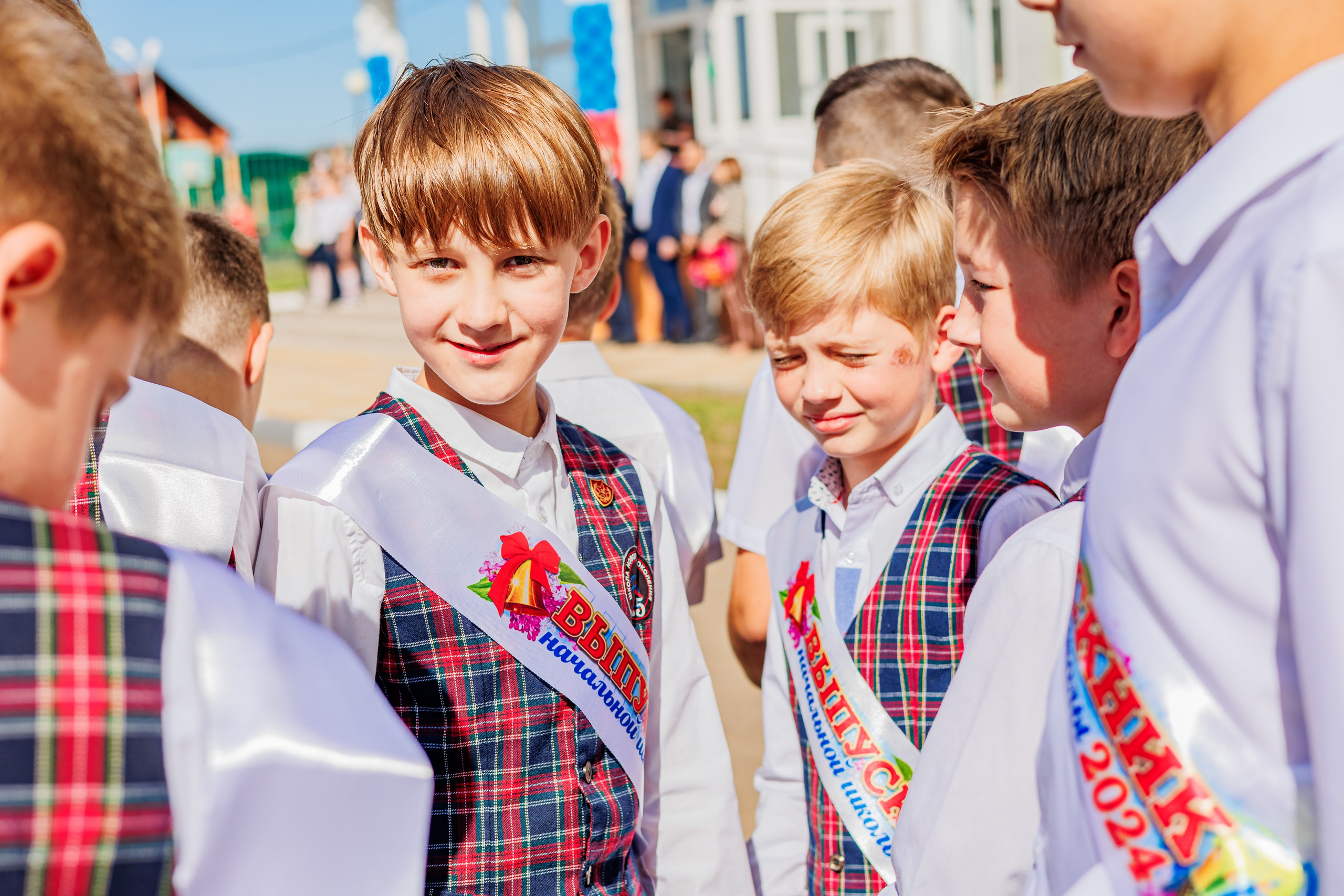 Выпуск 4а 25школа'24 год. Свадебный и семейный фотограф в Армавире