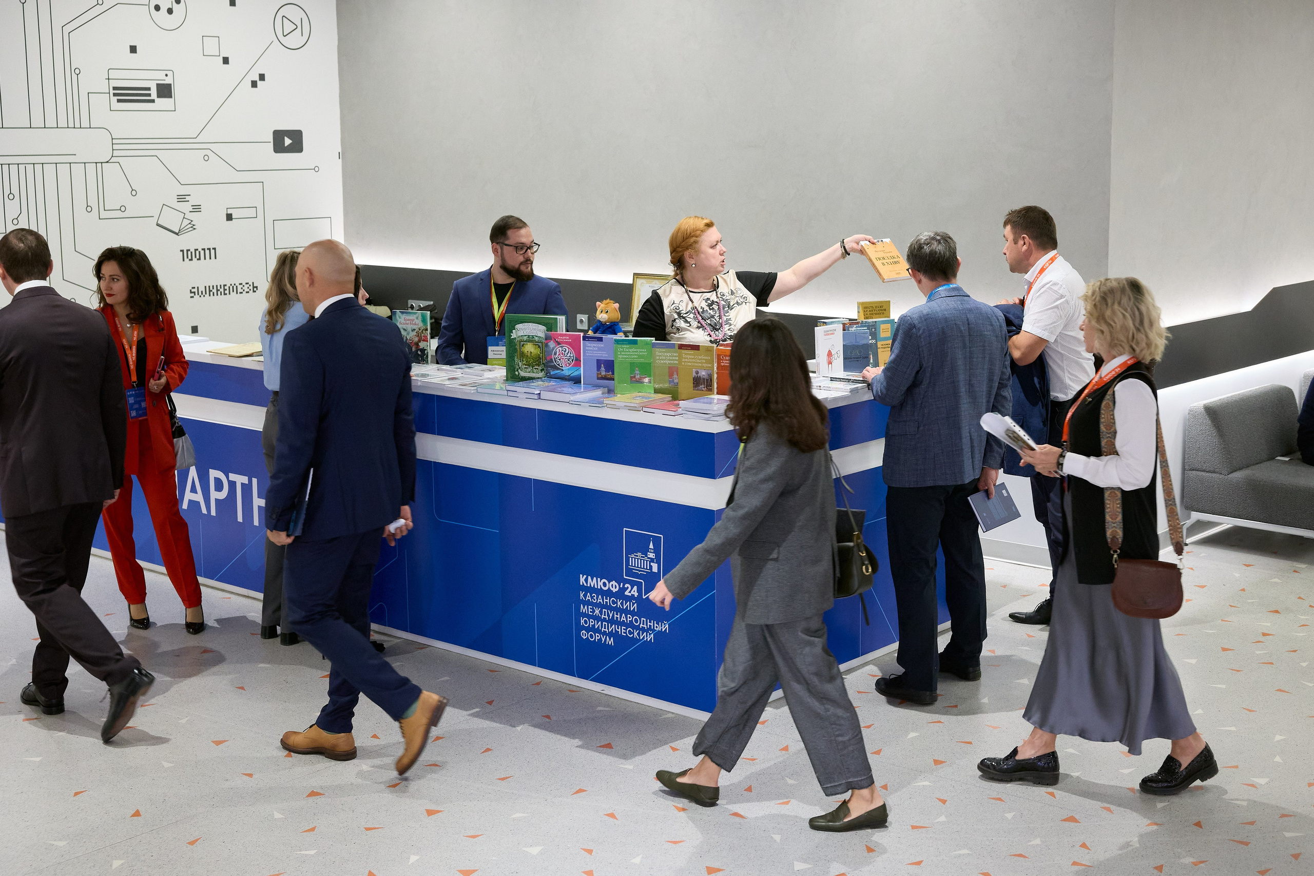 Казанский международный юридический форум. Мое имя Раиль. Я репортажный фотограф в Казани, так же мой любимый жанр — свадебный фотограф