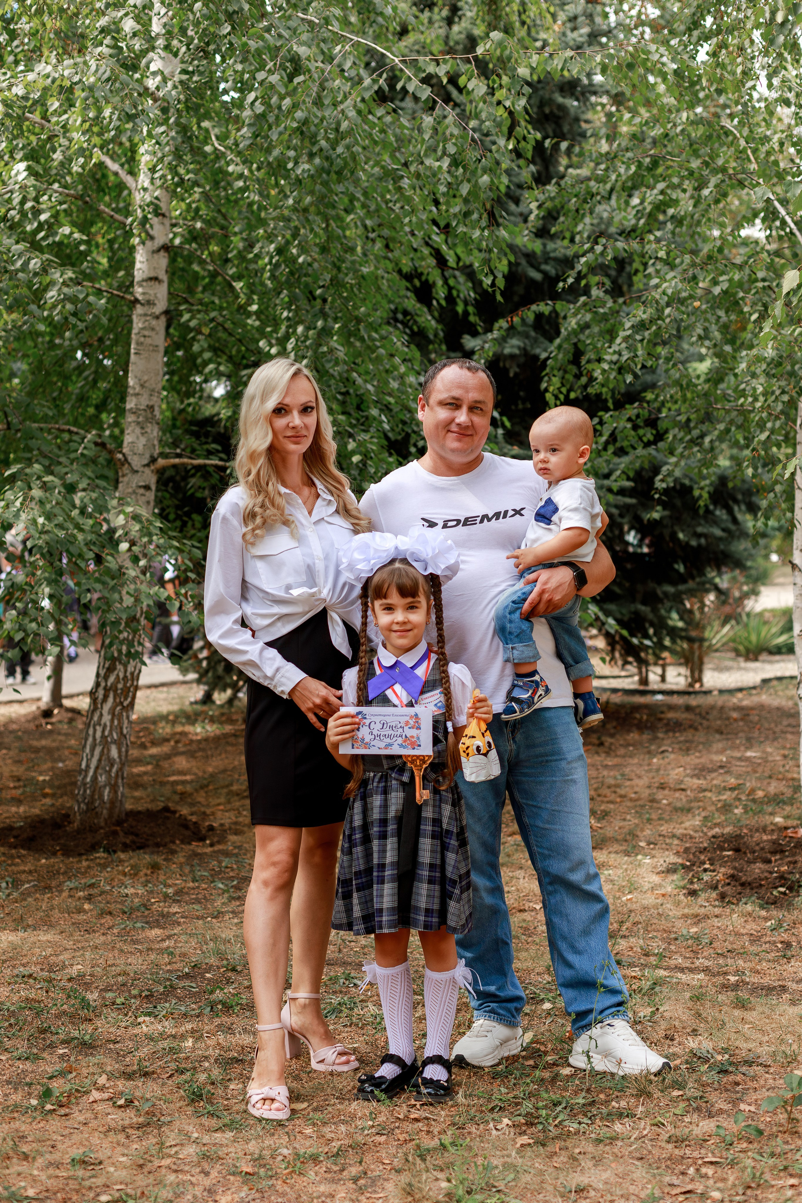 1 сентября школа 96. Семейный и детский фотограф в Краснодаре Ирина Лаврецкая