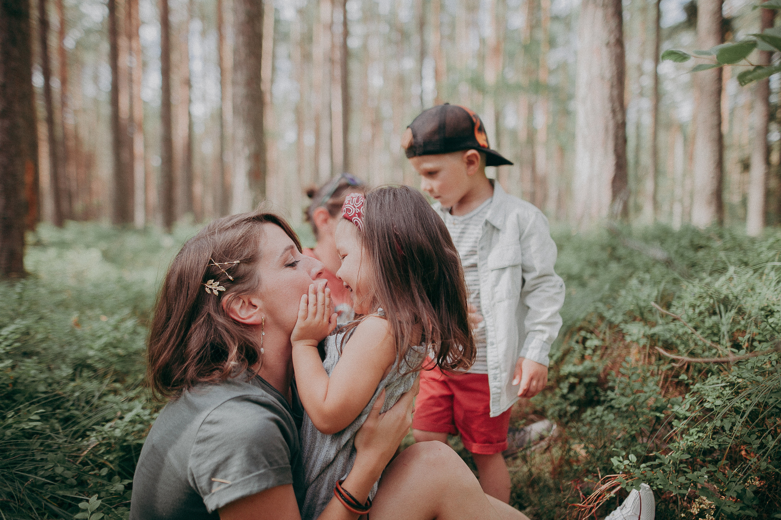 Племя Михайловых. Wedding photographers Tbilisi Georgia Alex and Polly