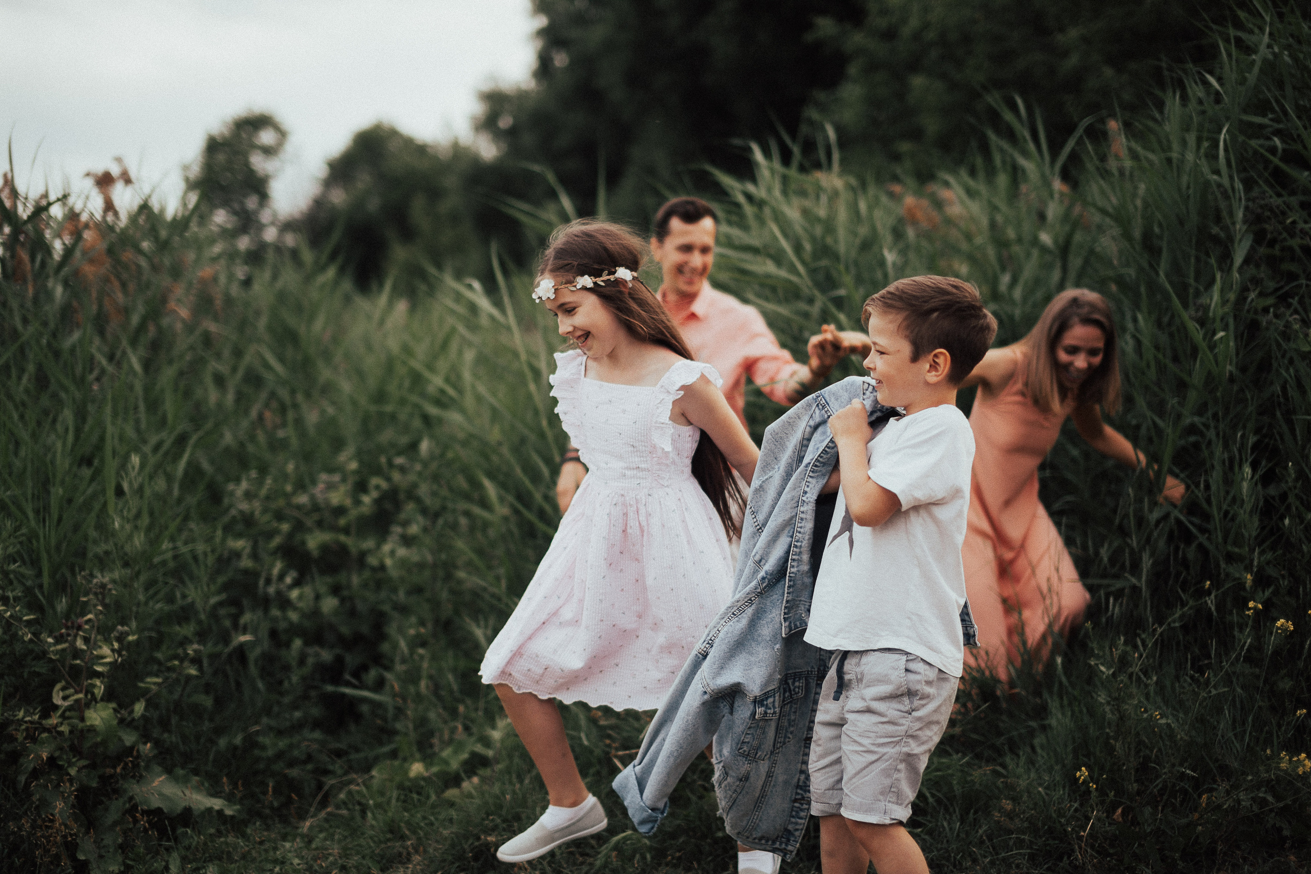 Настя, Илья, Поля и Лев. Wedding photographers Tbilisi Georgia Alex and Polly