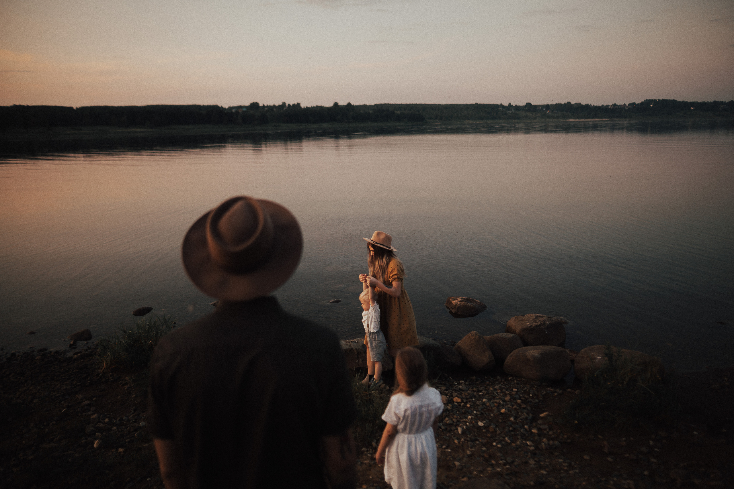 Виктория, Кирилл, Эмилия и Даниэль. Wedding photographers Tbilisi Georgia Alex and Polly
