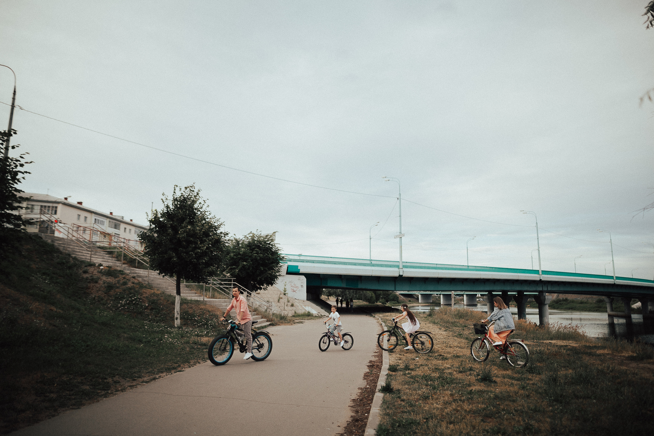 Настя, Илья, Поля и Лев. Wedding photographers Tbilisi Georgia Alex and Polly