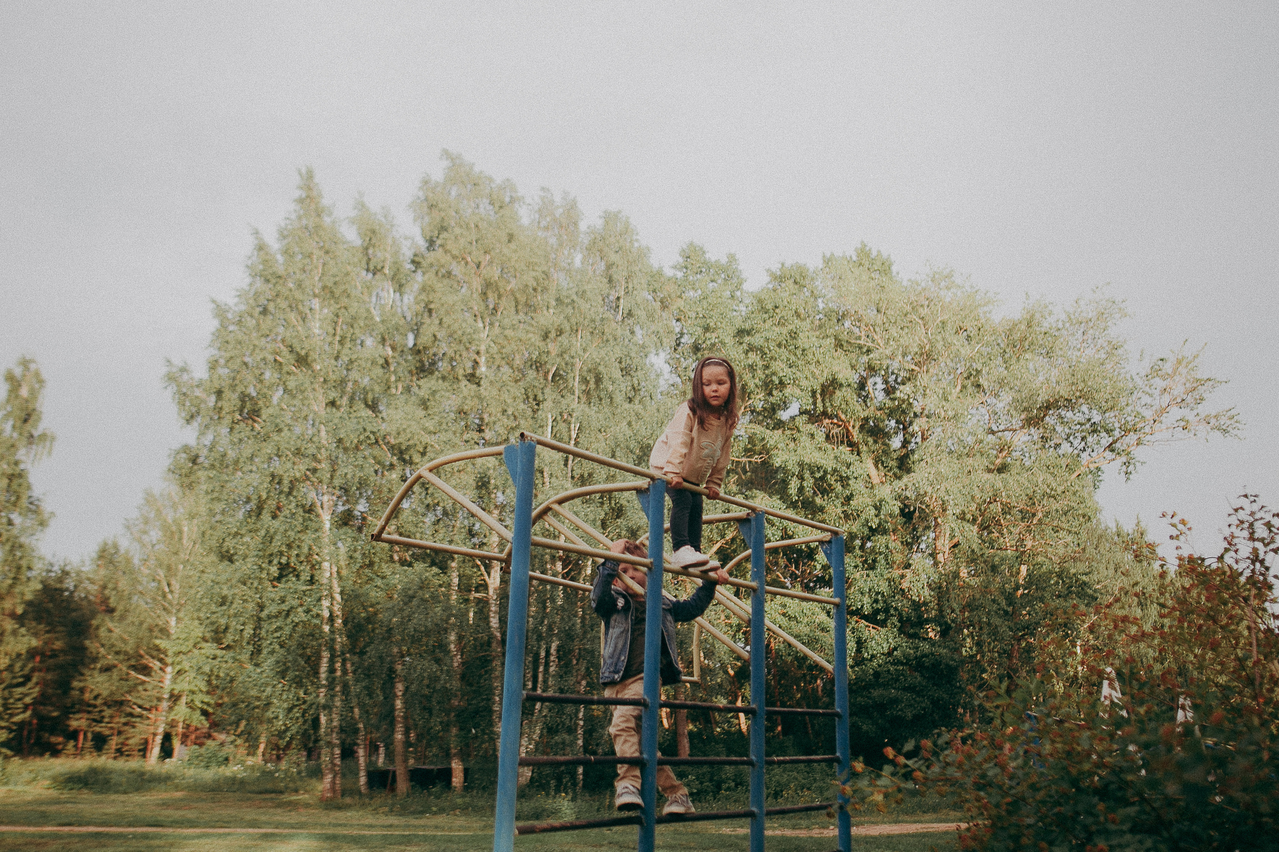 Племя Михайловых. Wedding photographers Tbilisi Georgia Alex and Polly