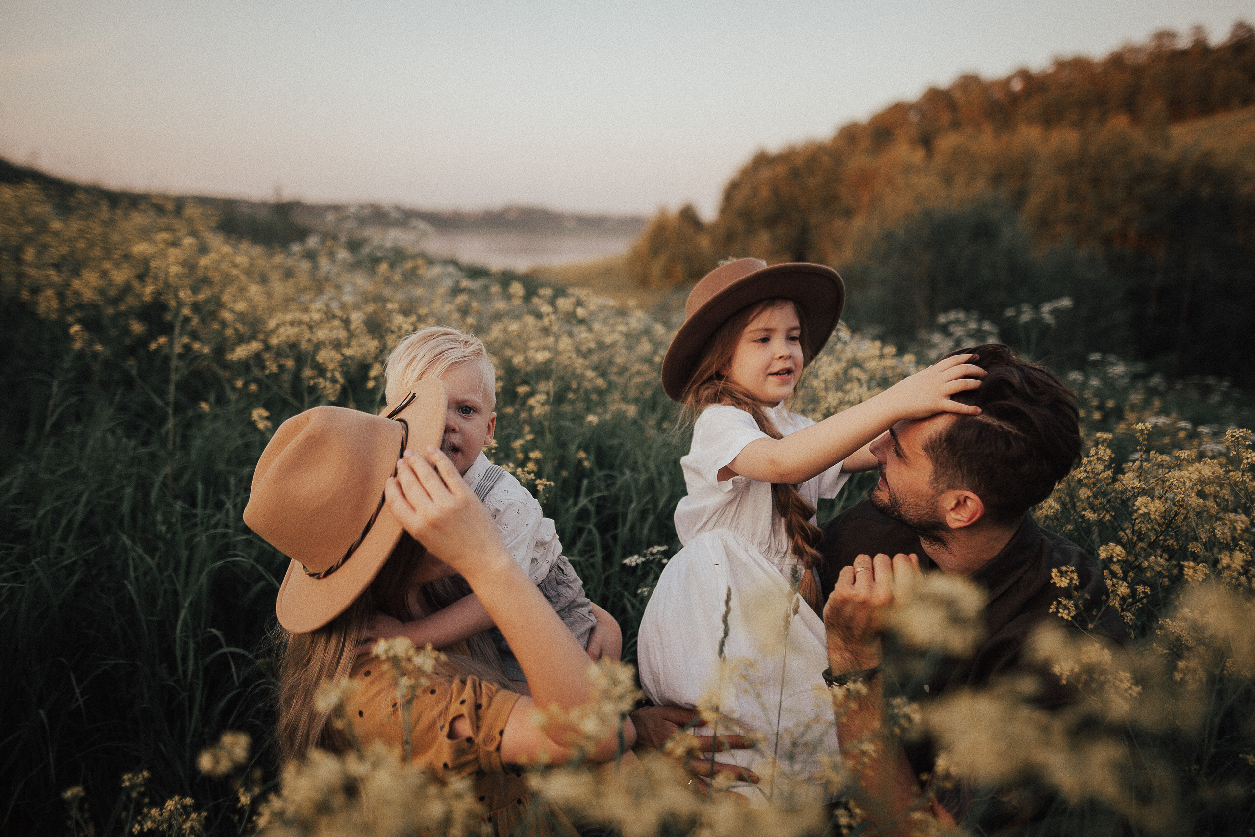 Виктория, Кирилл, Эмилия и Даниэль. Wedding photographers Tbilisi Georgia Alex and Polly