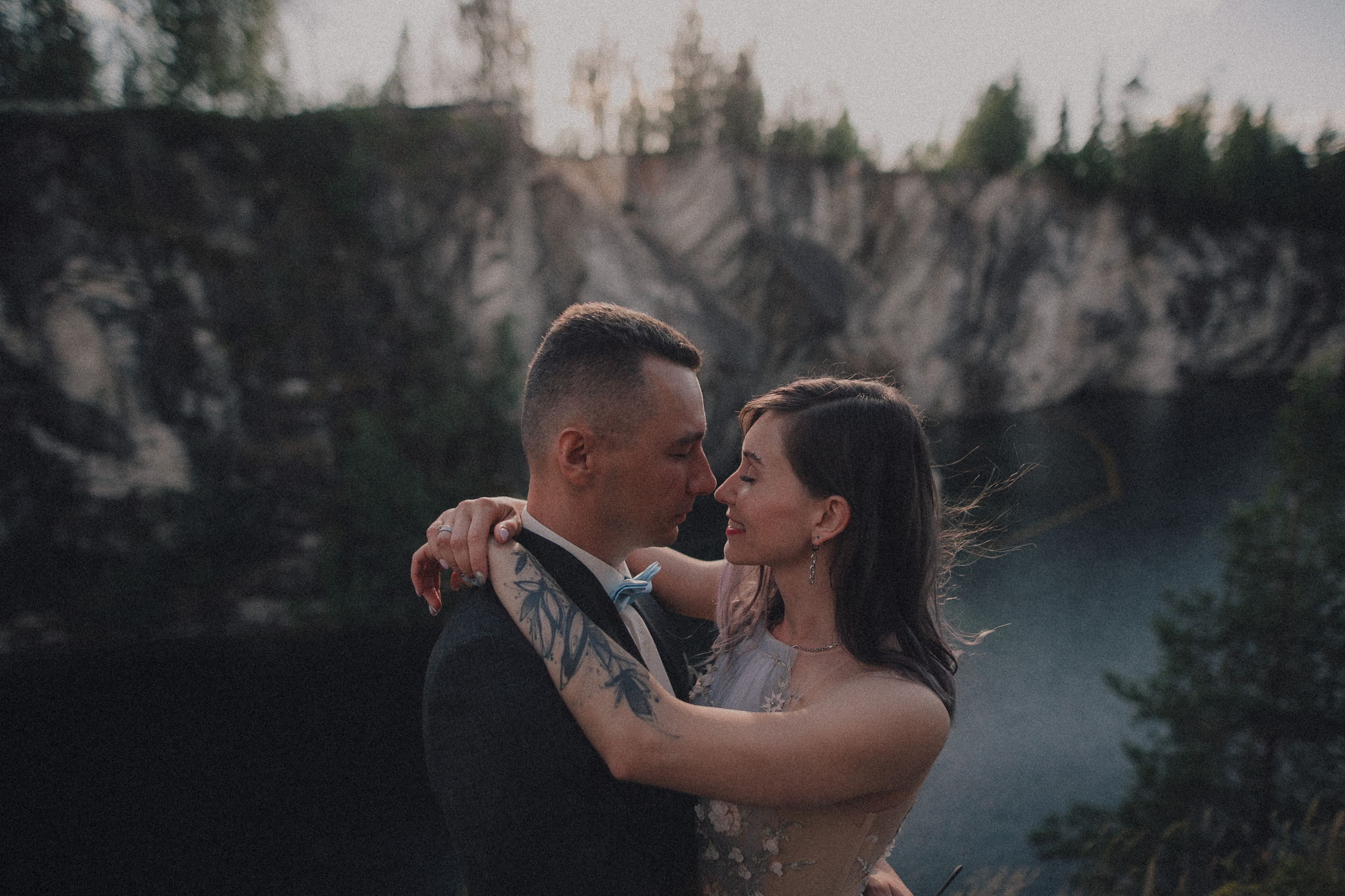 North love. Wedding photographers Tbilisi Georgia Alex and Polly