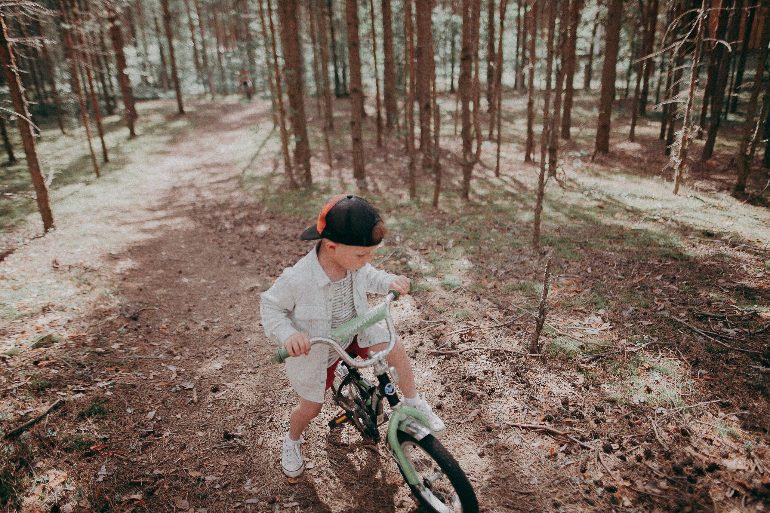 Племя Михайловых. Wedding photographers Tbilisi Georgia Alex and Polly