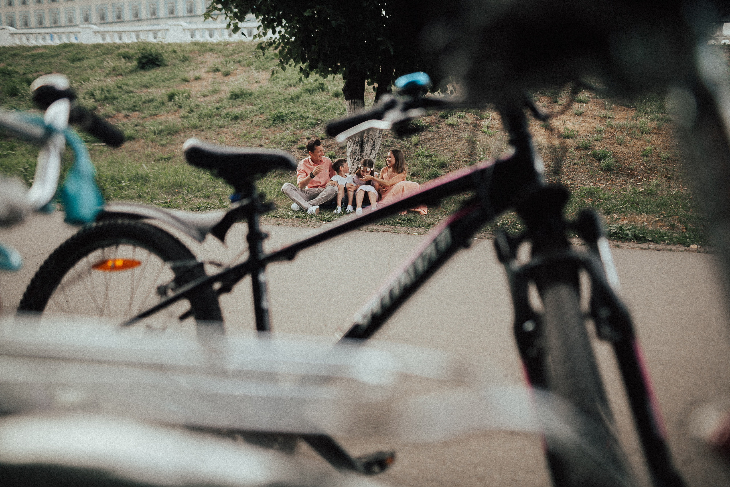 Настя, Илья, Поля и Лев. Wedding photographers Tbilisi Georgia Alex and Polly