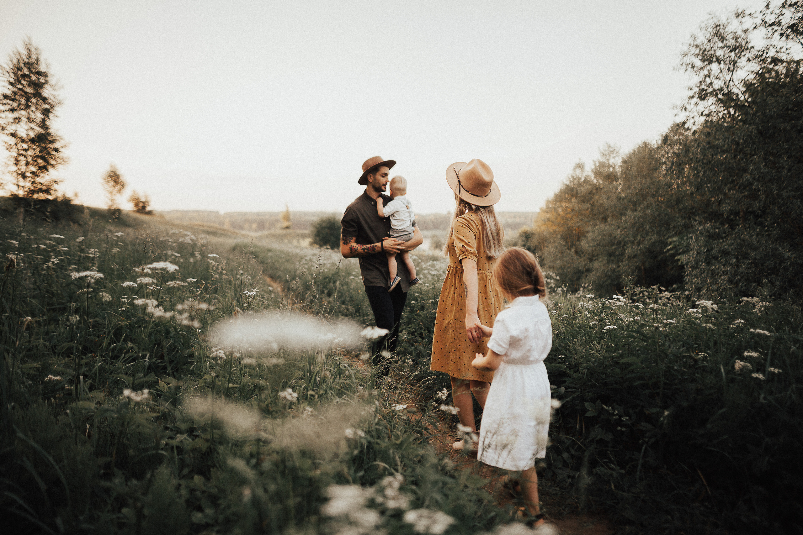 Виктория, Кирилл, Эмилия и Даниэль. Wedding photographers Tbilisi Georgia Alex and Polly