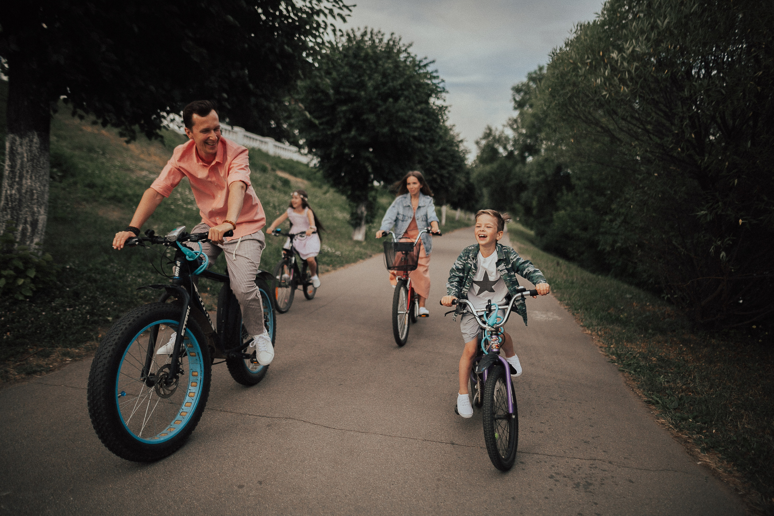 Настя, Илья, Поля и Лев. Wedding photographers Tbilisi Georgia Alex and Polly