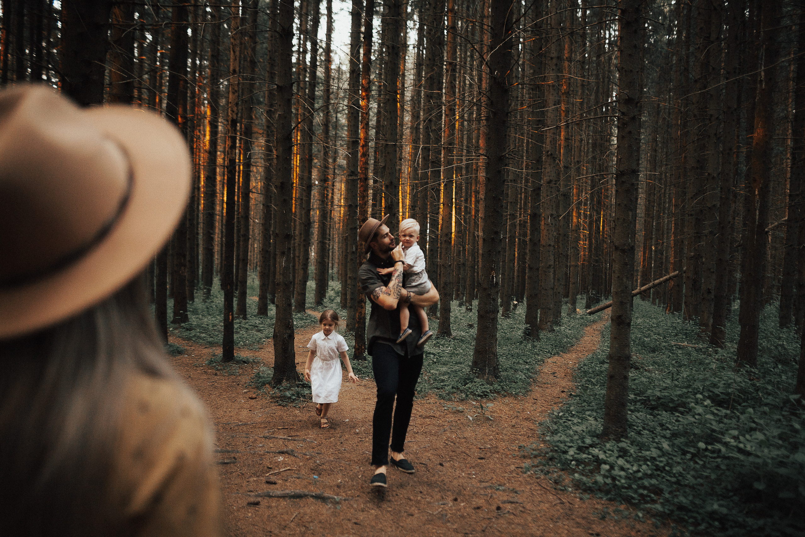 Виктория, Кирилл, Эмилия и Даниэль. Wedding photographers Tbilisi Georgia Alex and Polly