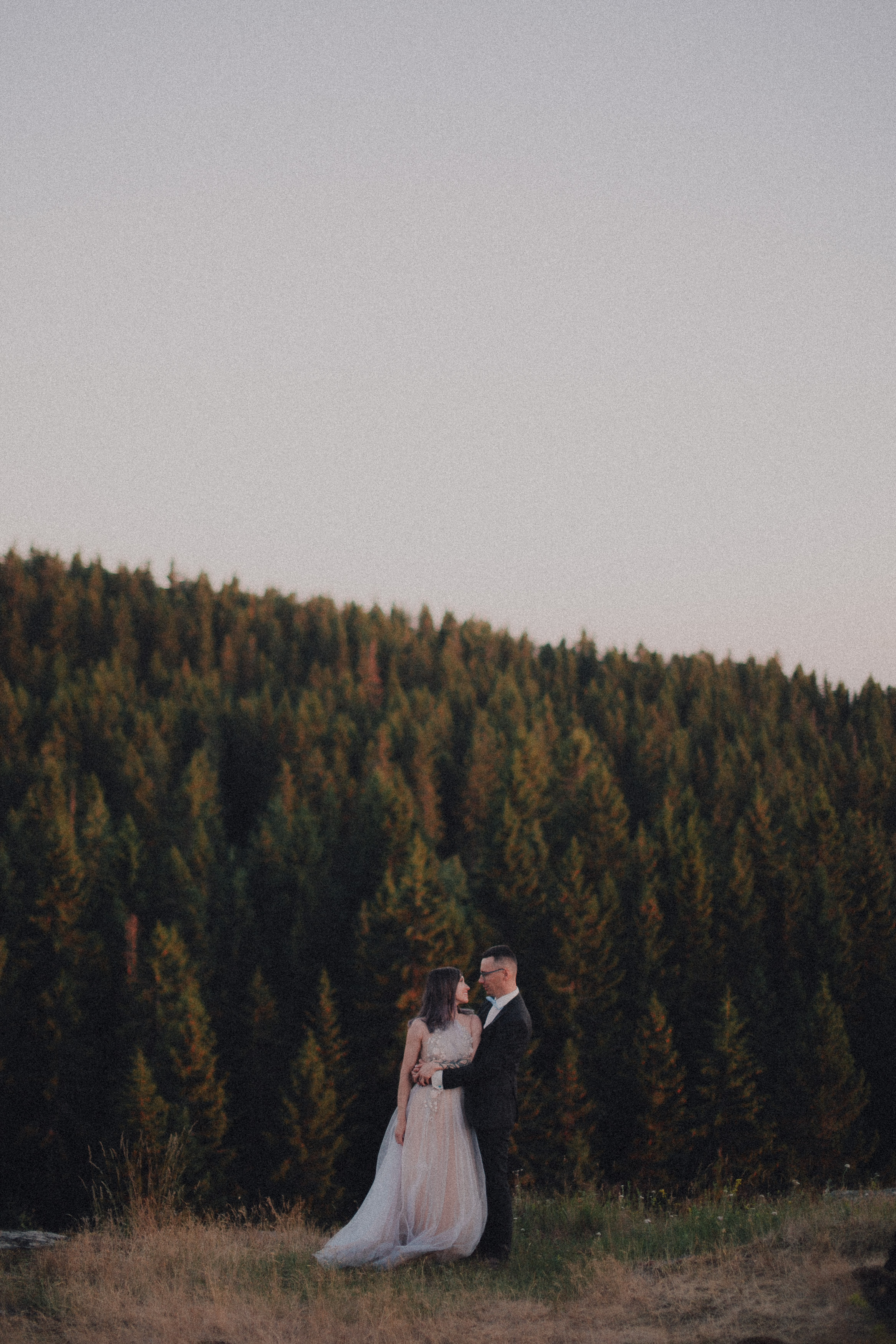 North love. Wedding photographers Tbilisi Georgia Alex and Polly