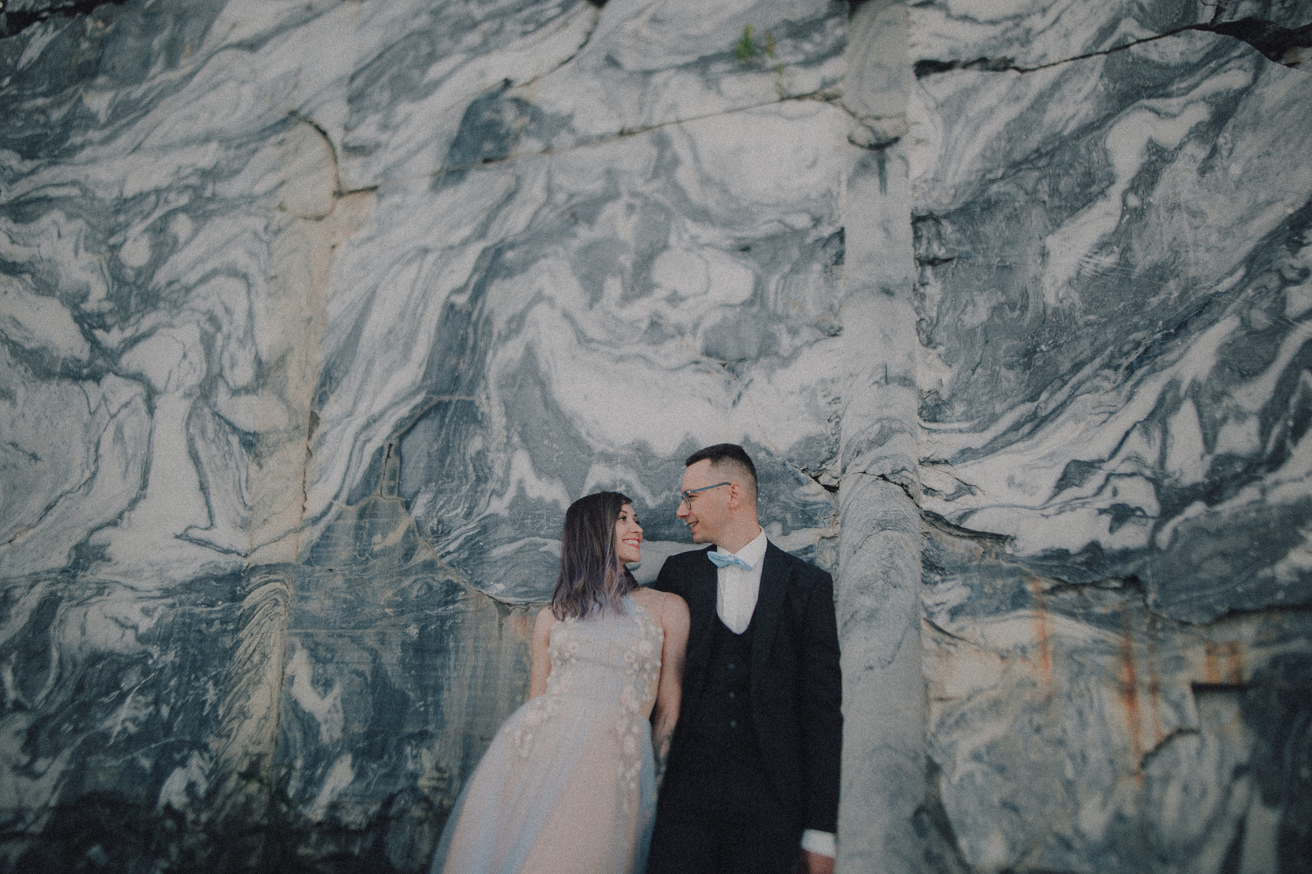 North love. Wedding photographers Tbilisi Georgia Alex and Polly