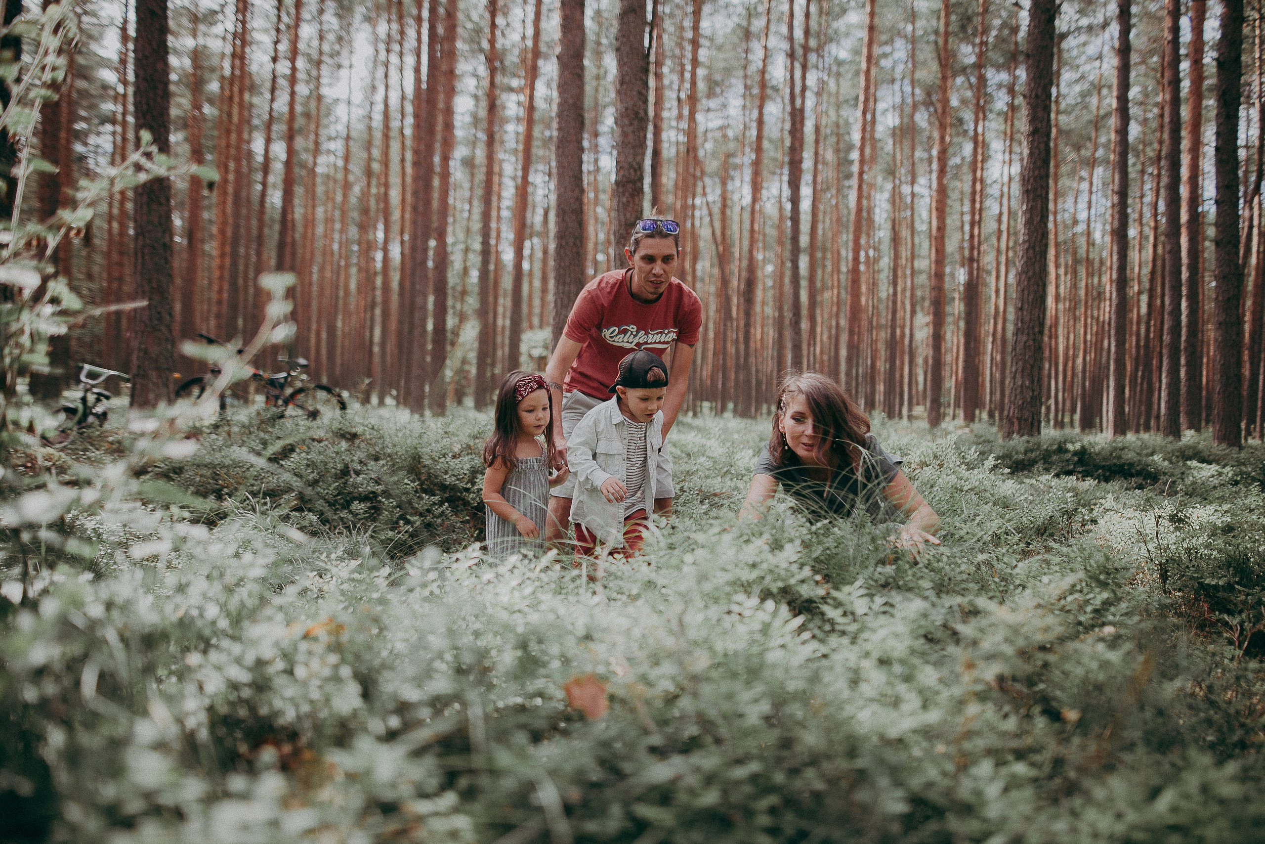 Племя Михайловых. Wedding photographers Tbilisi Georgia Alex and Polly