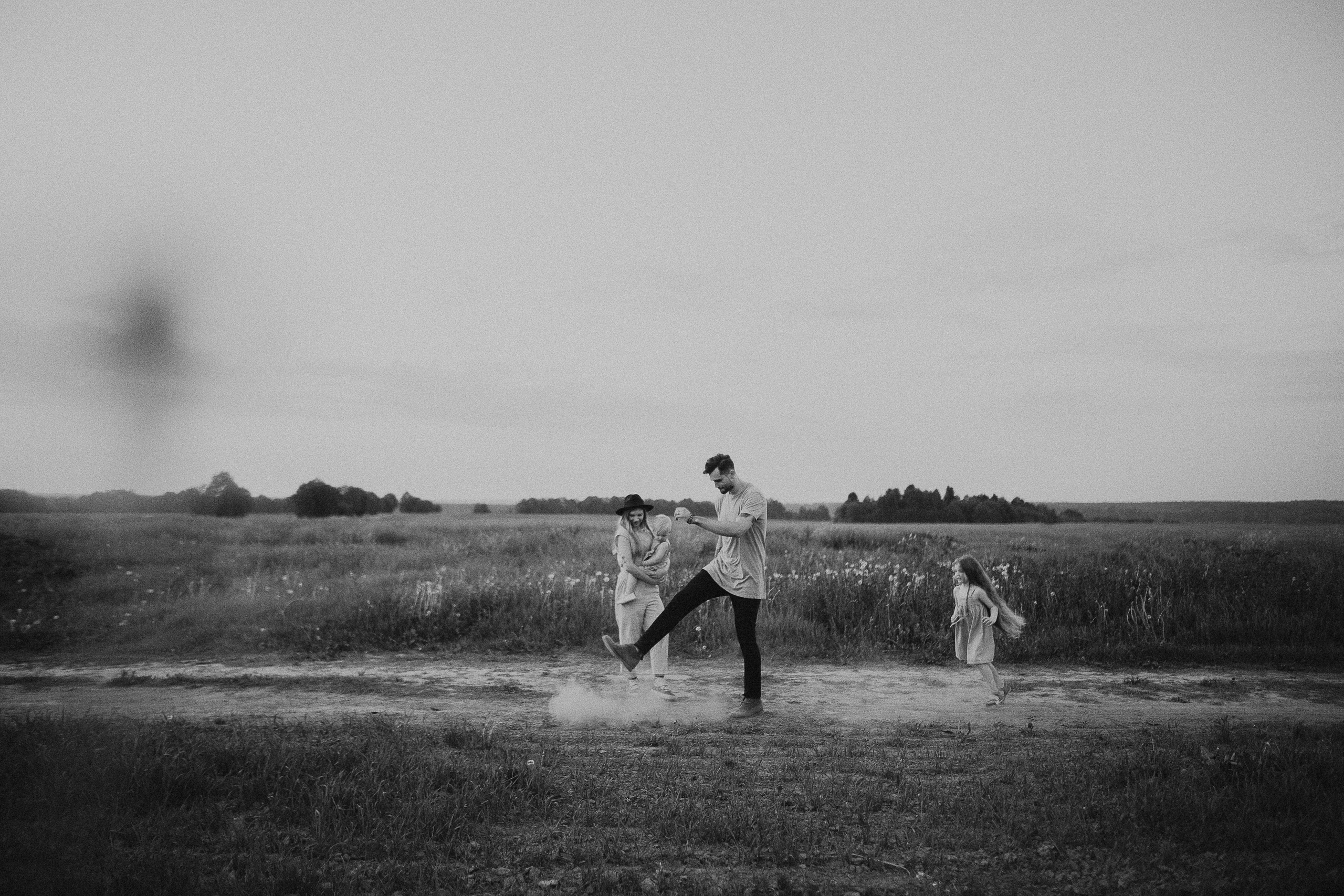 Виктория, Кирилл, Эмилия и Даниэль. Wedding photographers Tbilisi Georgia Alex and Polly