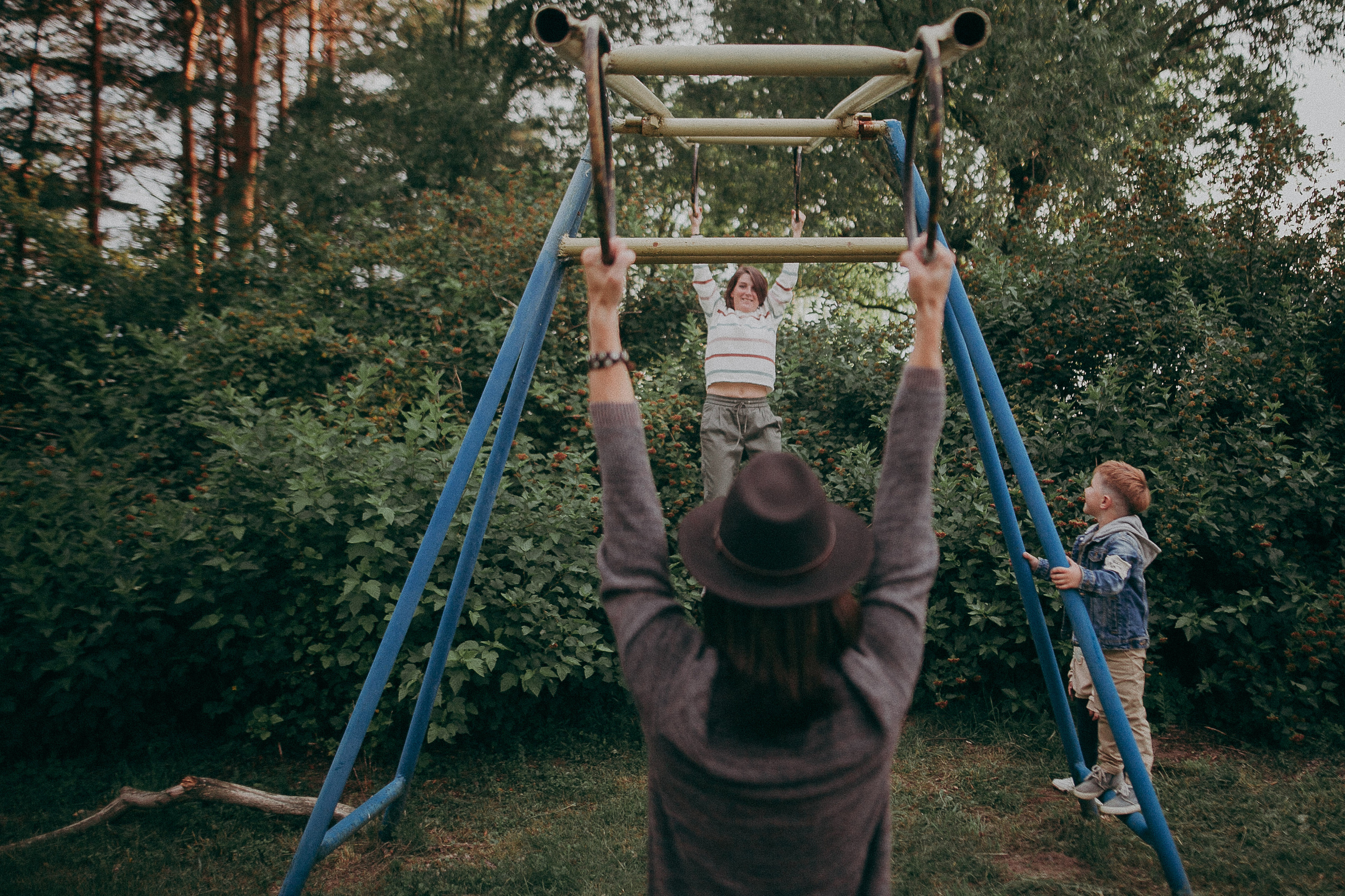 Племя Михайловых. Wedding photographers Tbilisi Georgia Alex and Polly