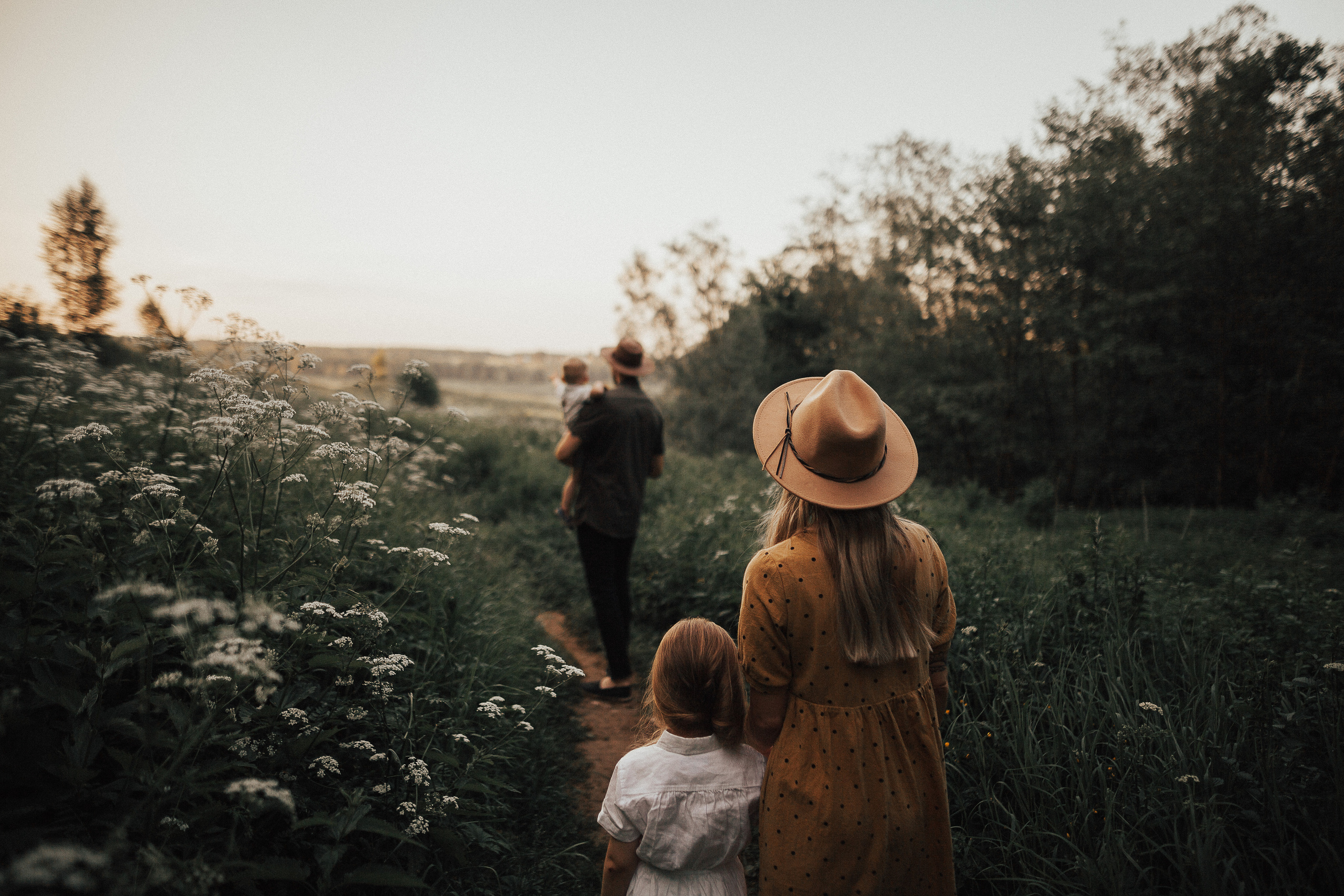 Виктория, Кирилл, Эмилия и Даниэль. Wedding photographers Tbilisi Georgia Alex and Polly